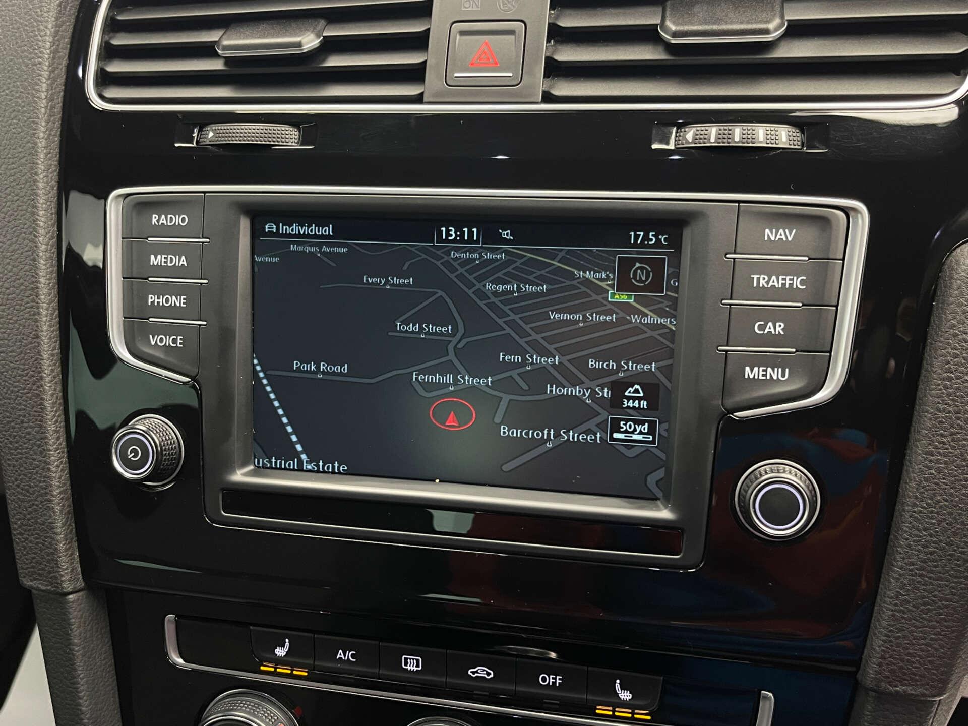 Volkswagen Golf view 15
