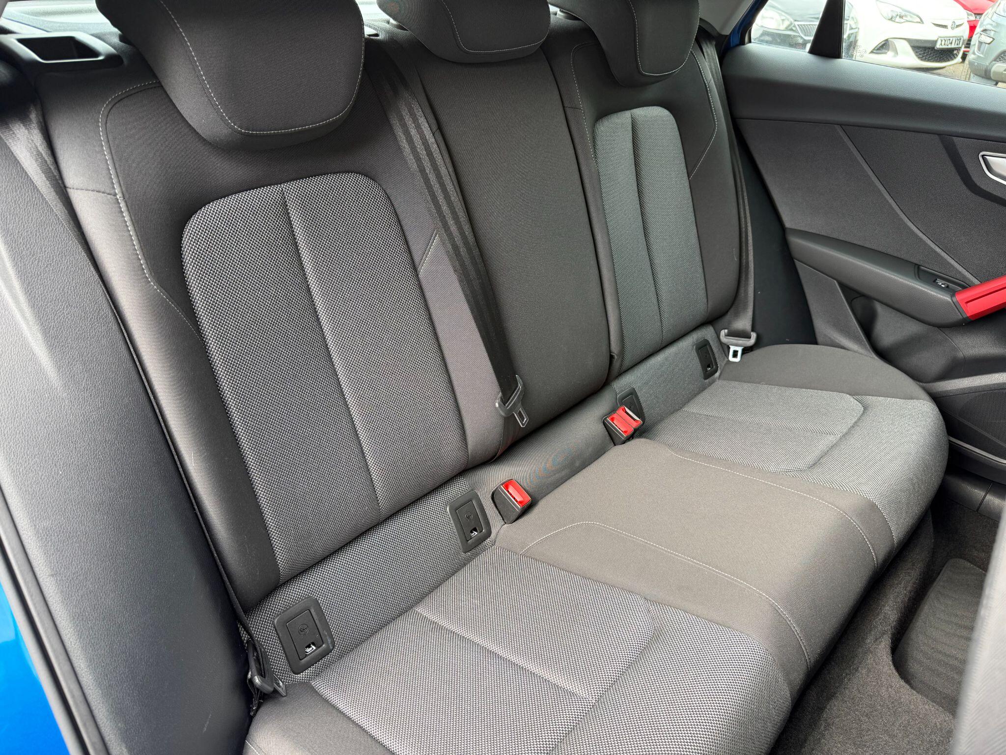 Audi Q2 view 17