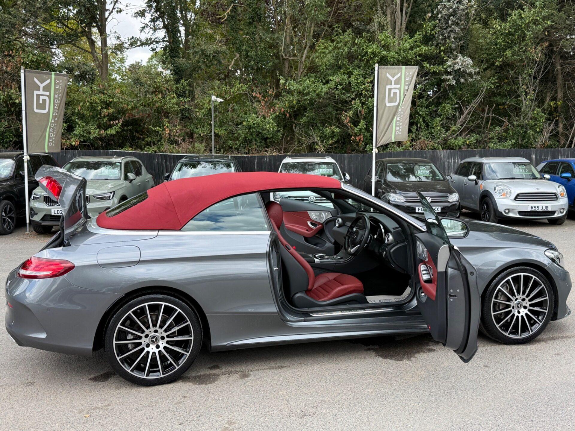 Mercedes-Benz C-Class view 20