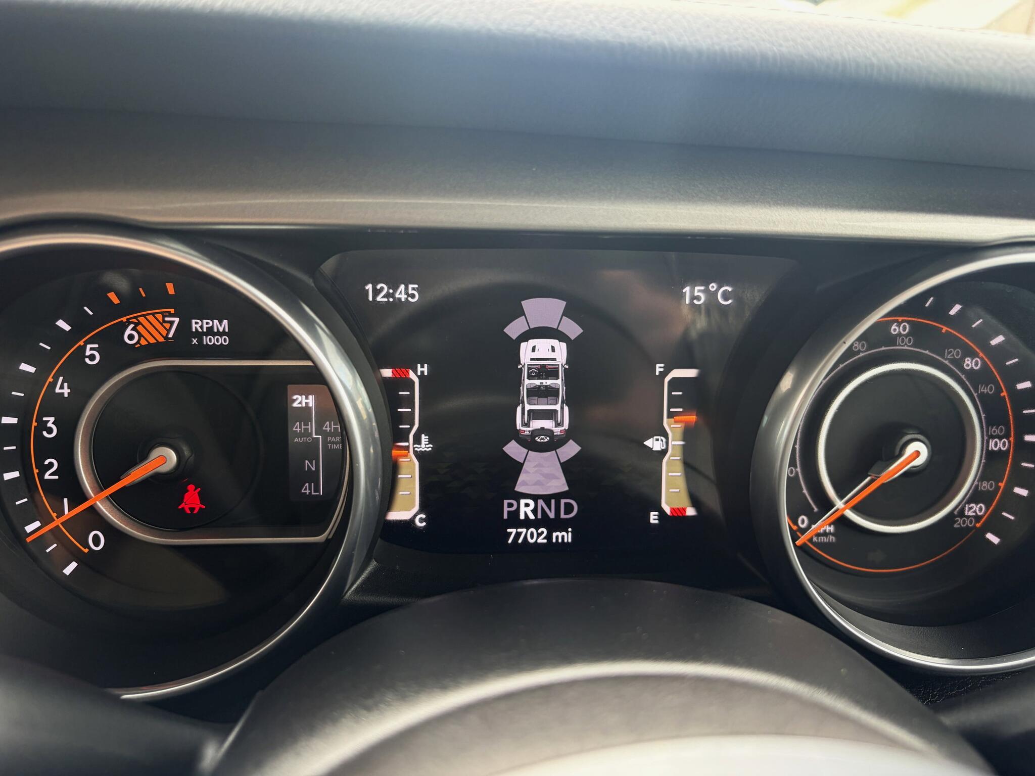 Jeep Wrangler view 24