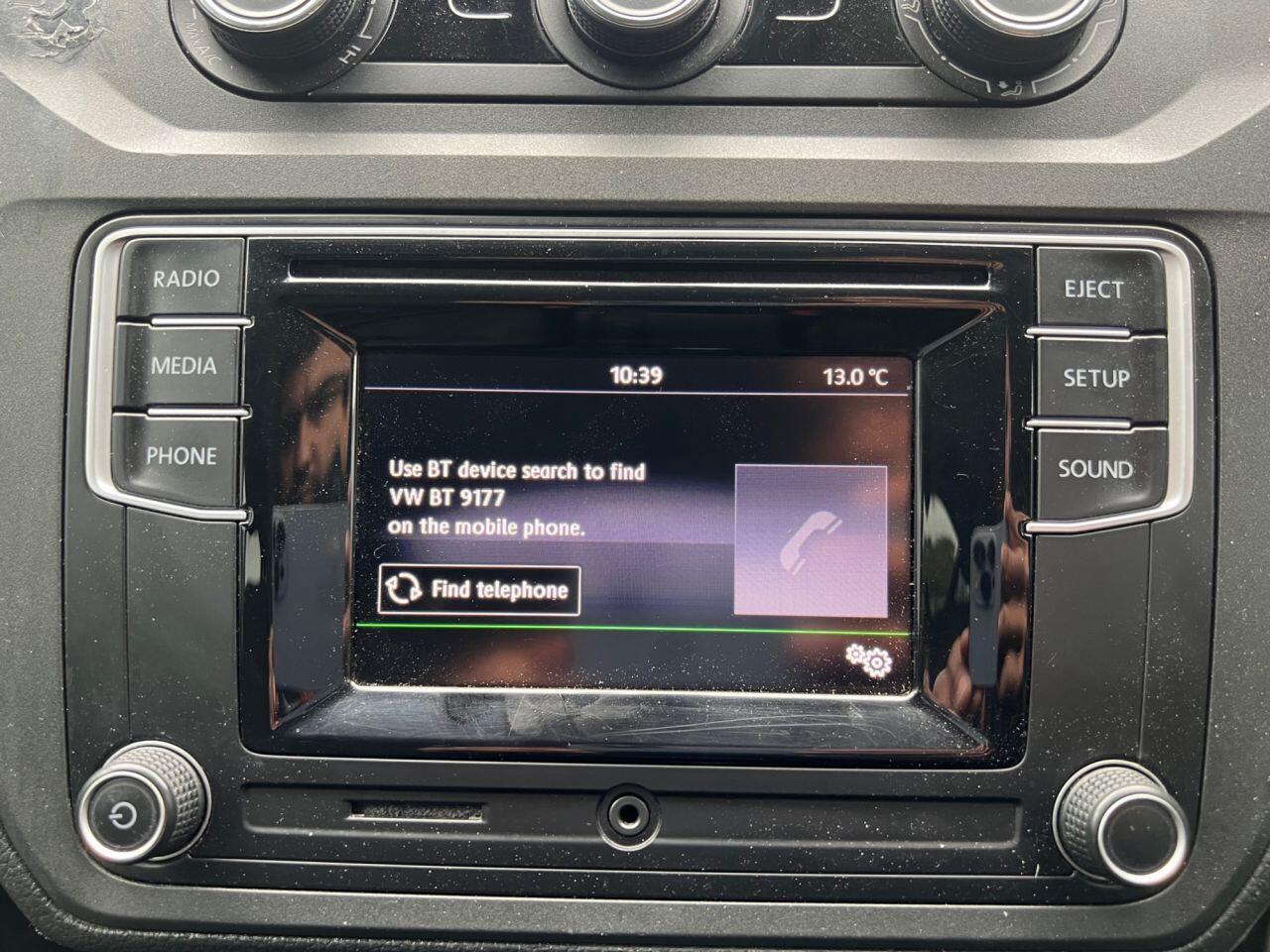 Volkswagen Caddy Maxi Life view 28
