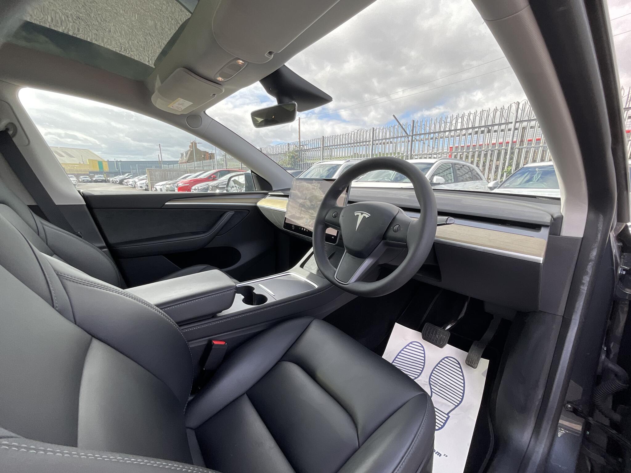 Tesla Model Y view 7