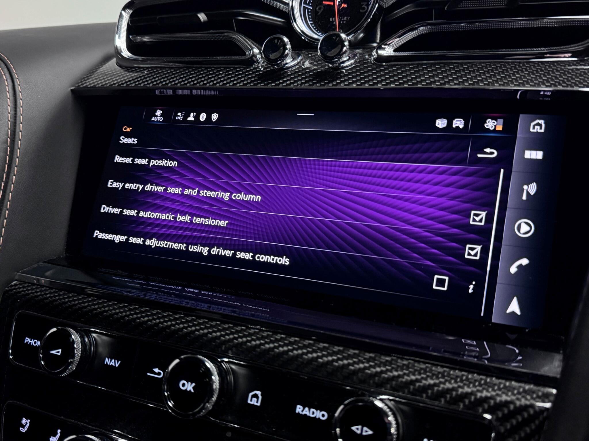 Bentley Bentayga view 85