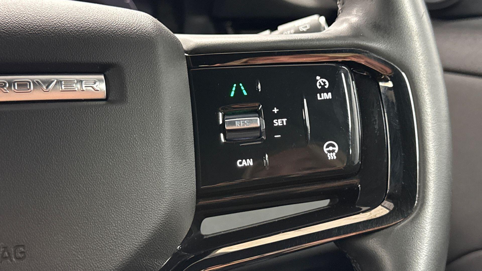 Land Rover Range Rover Evoque view 25
