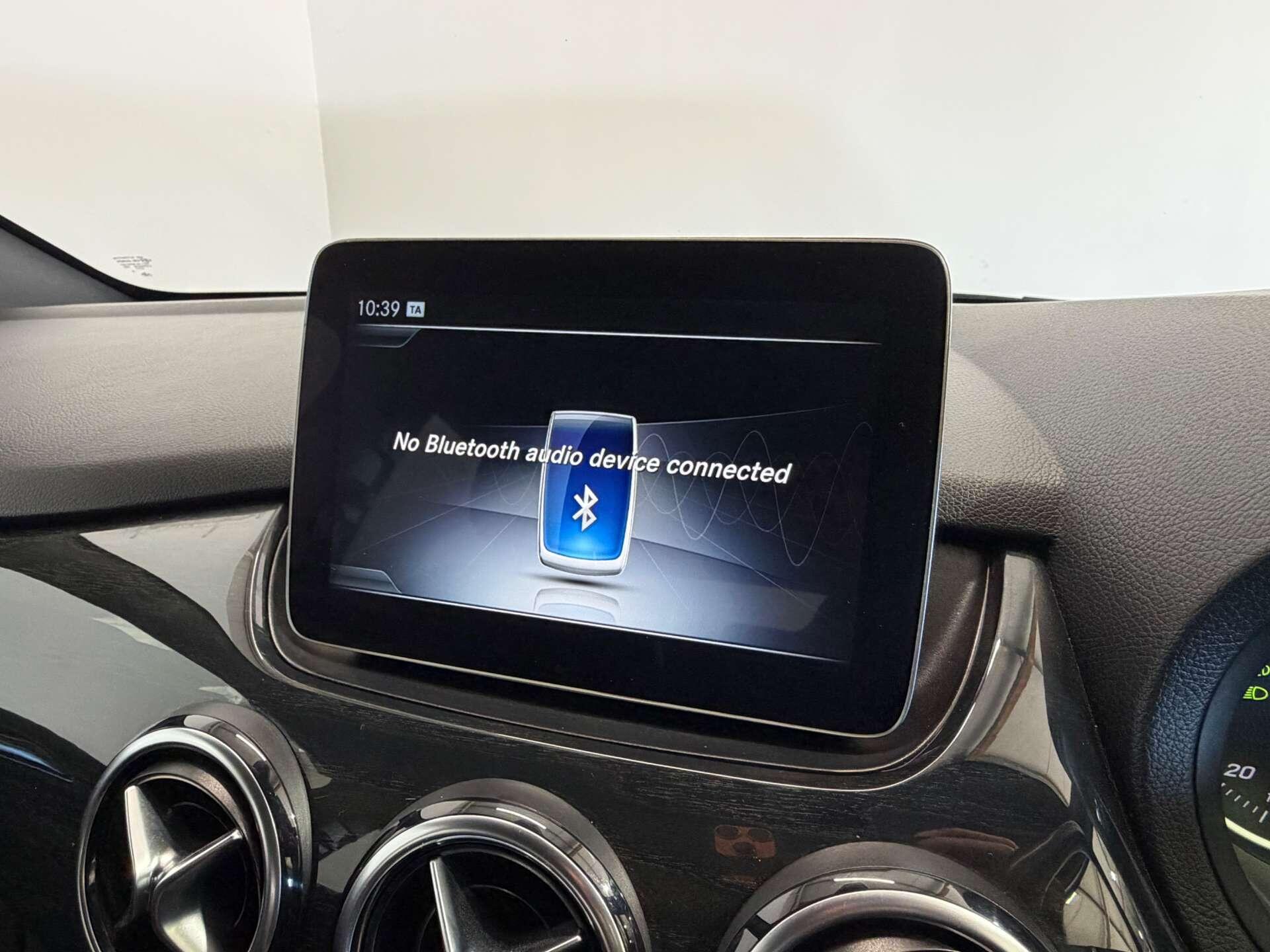 Mercedes-Benz B-Class view 42