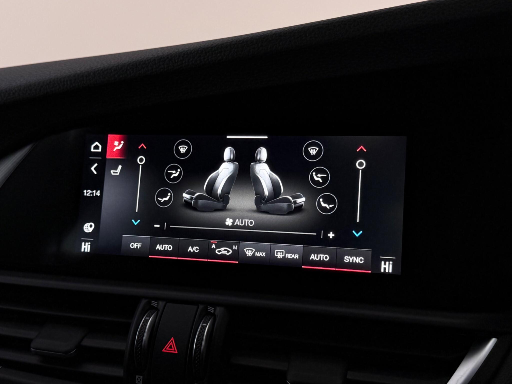 Alfa Romeo Giulia view 25