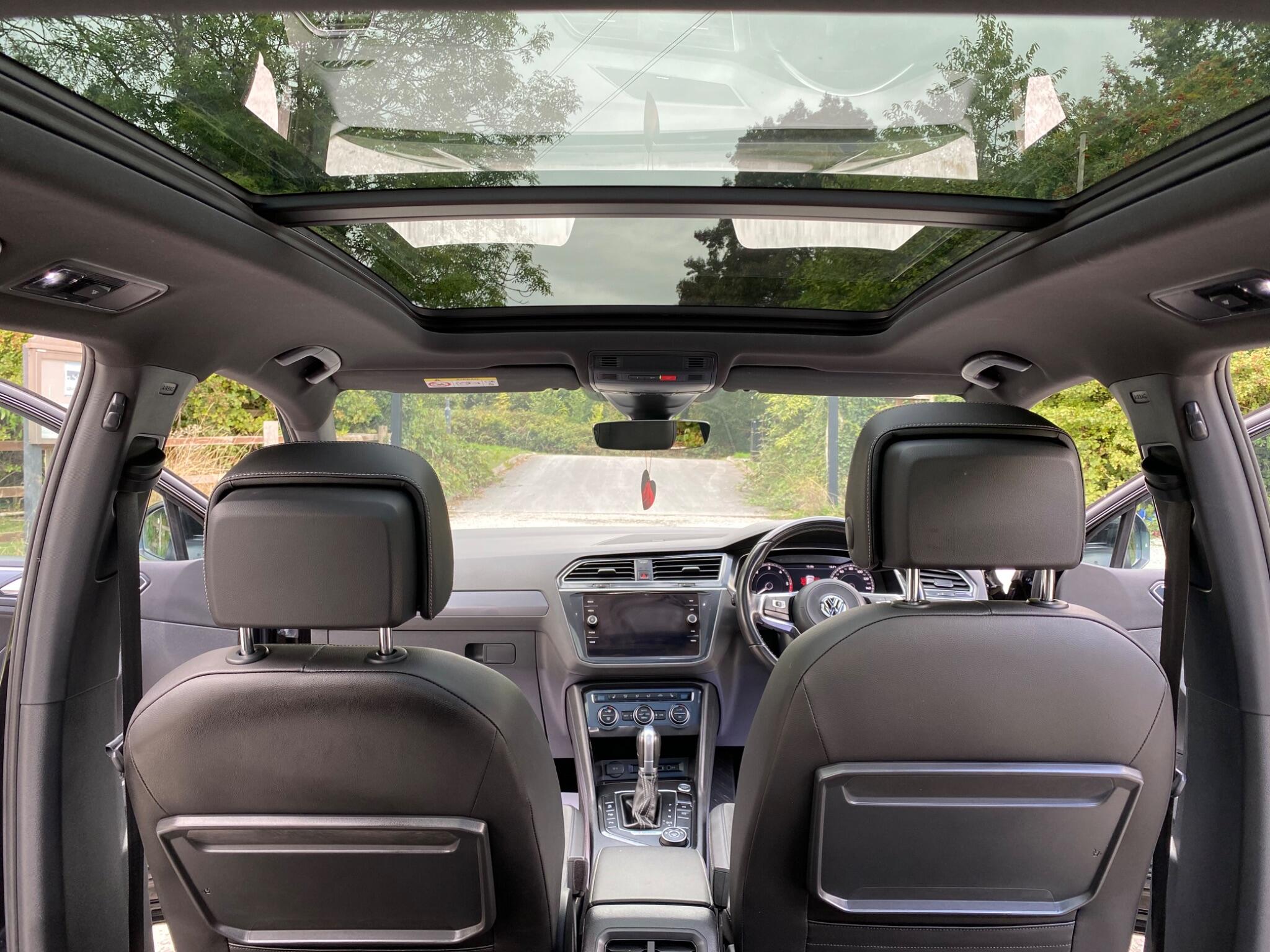 Volkswagen Tiguan view 17