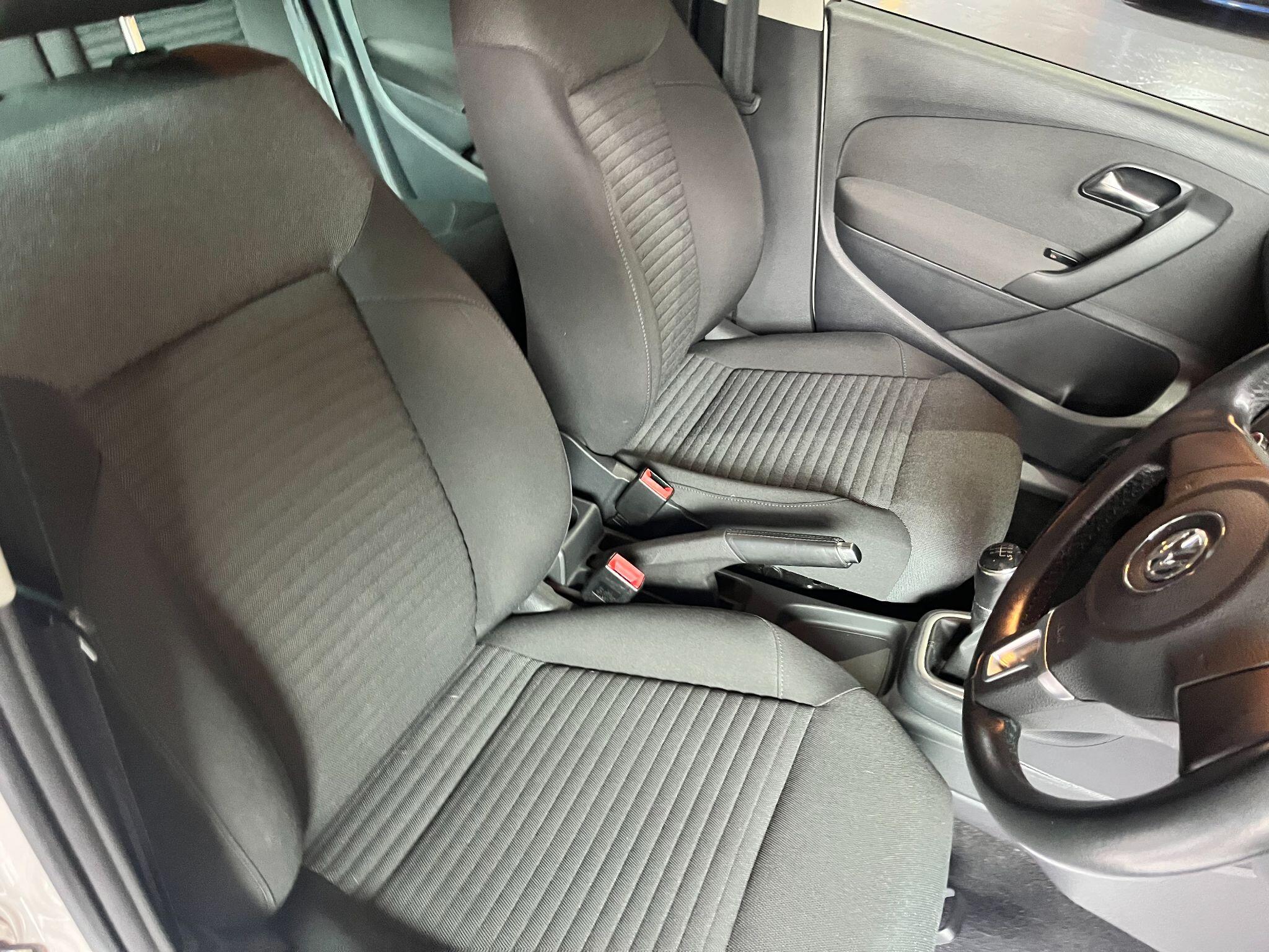 Volkswagen Polo view 16
