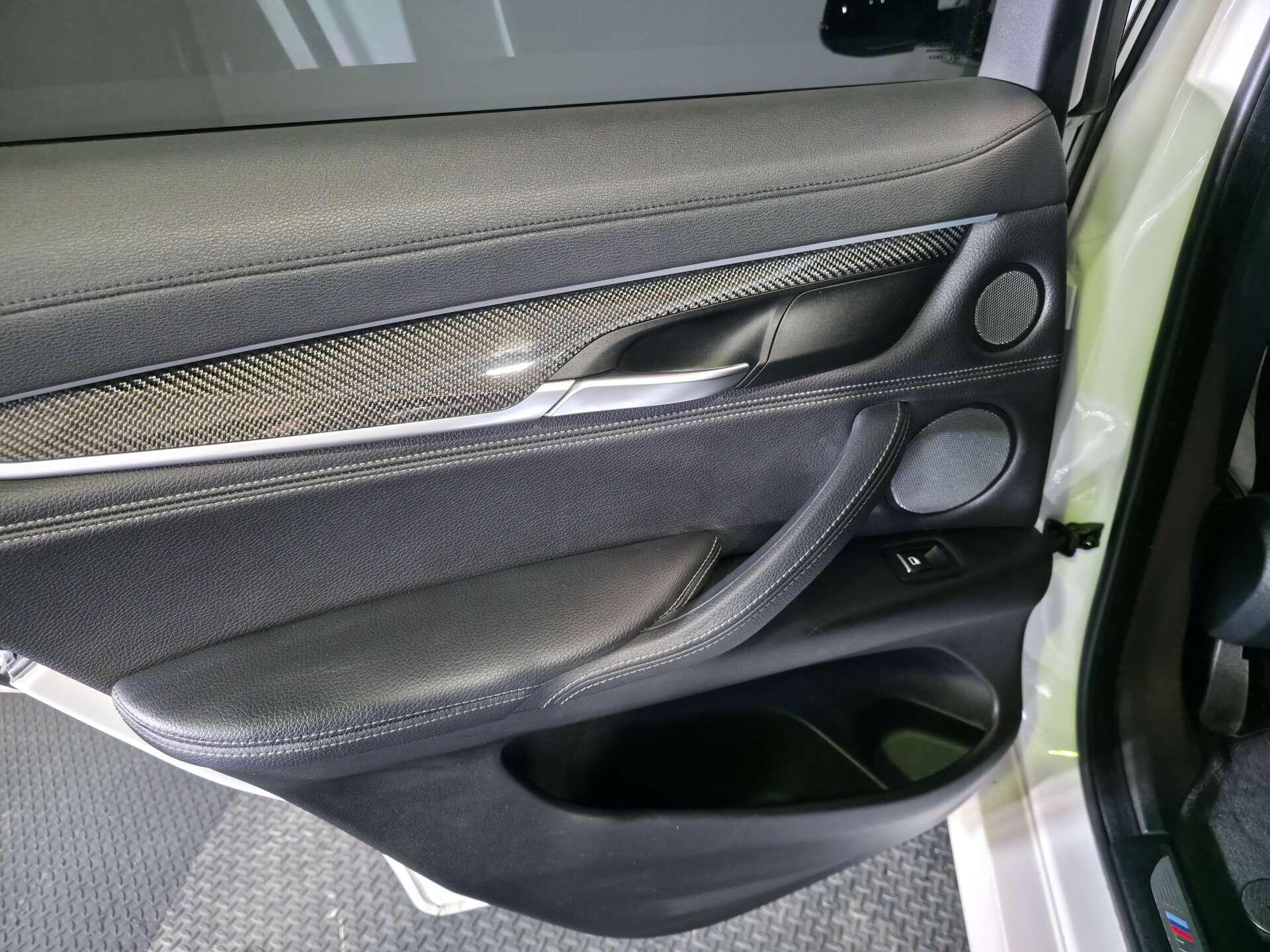 BMW X6 view 68