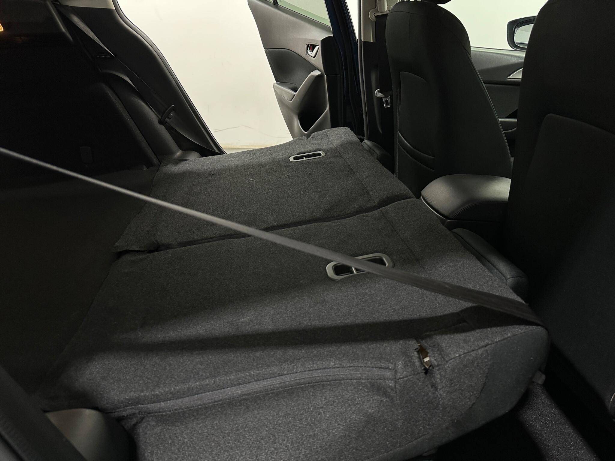 Mazda Mazda3 view 46