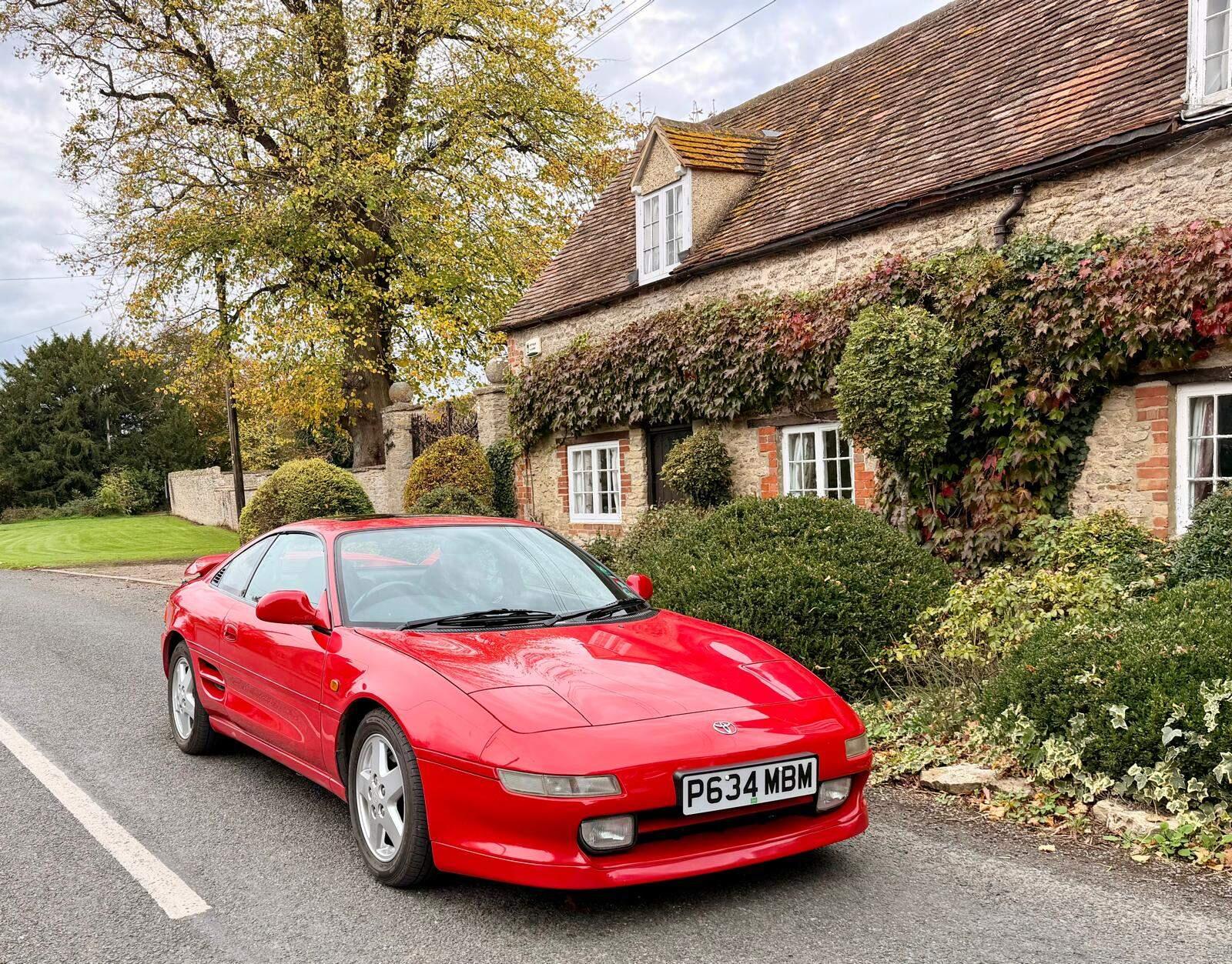Toyota MR2