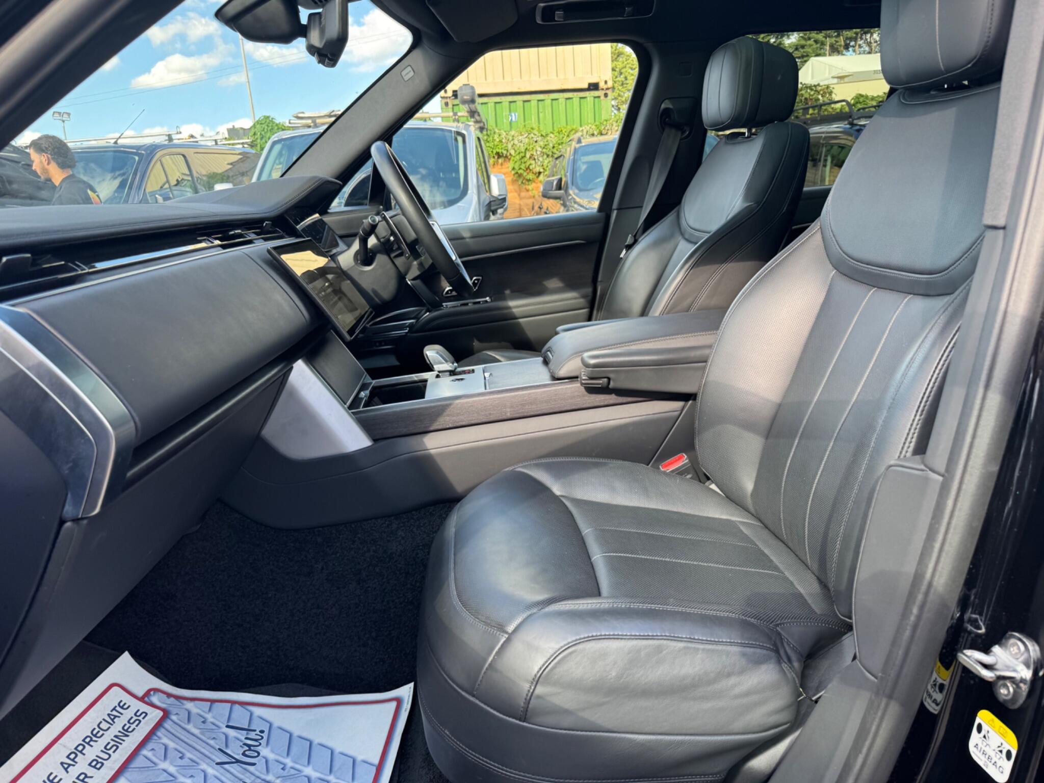 Land Rover Range Rover view 56