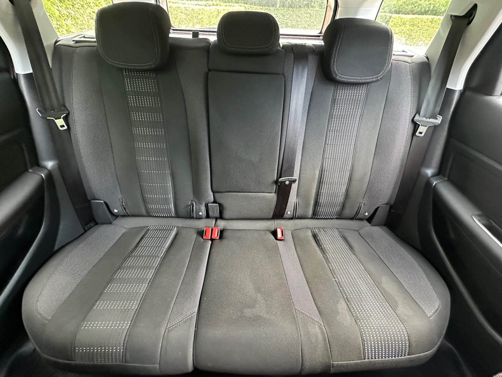 Peugeot 308 view 36