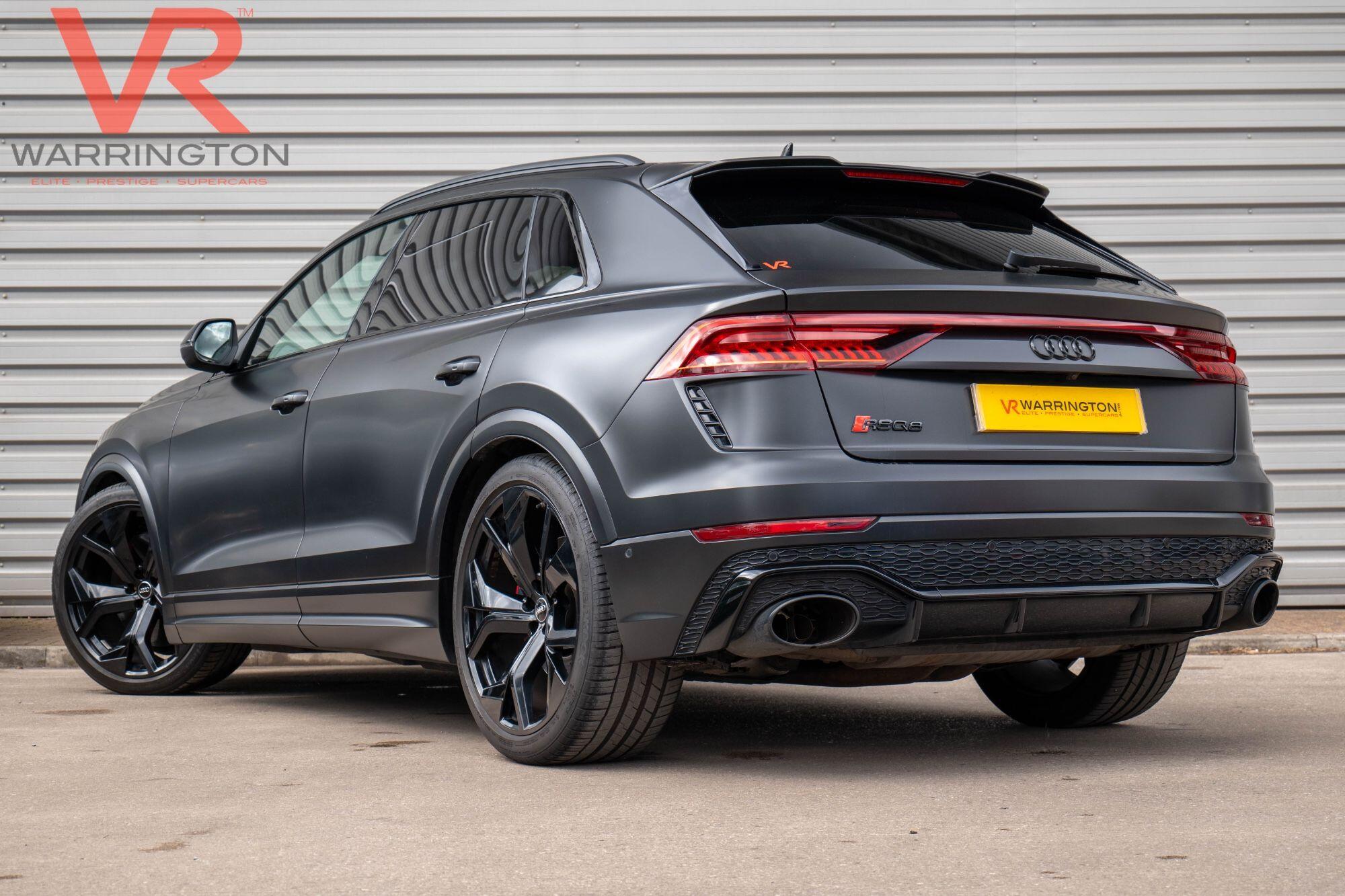 Audi RSQ8 view 17