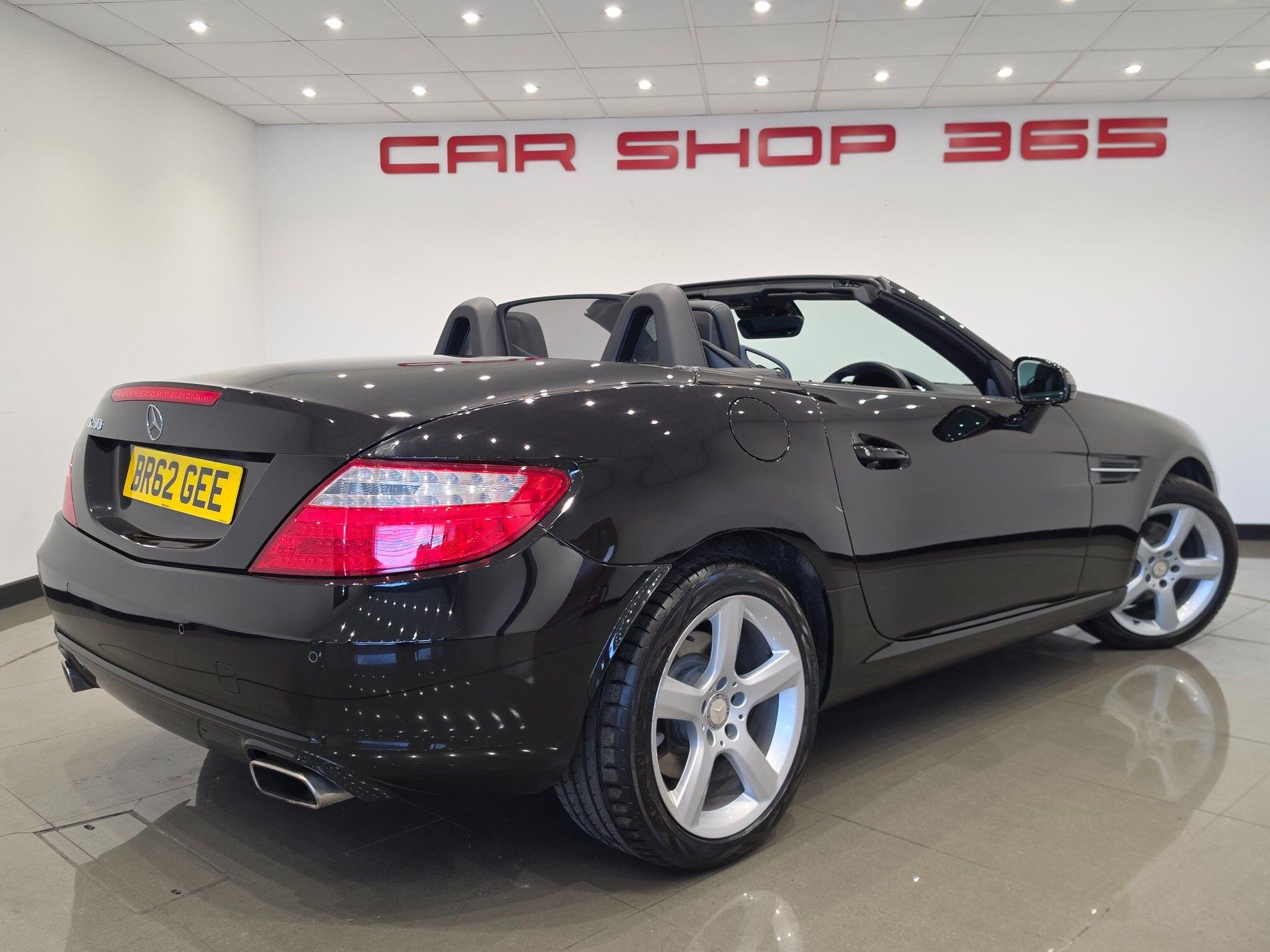 Mercedes-Benz SLK view 70