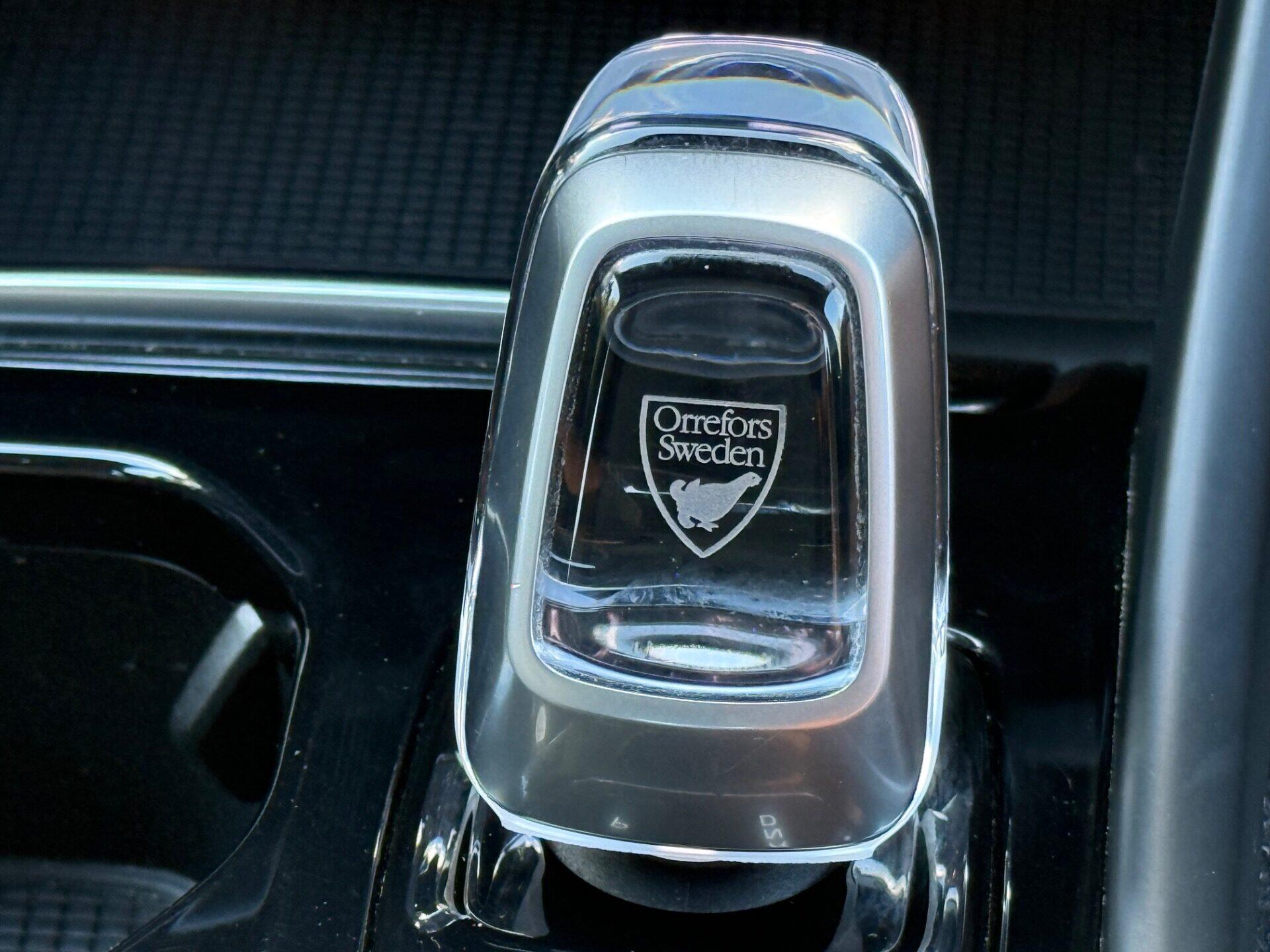 Volvo XC40 view 40