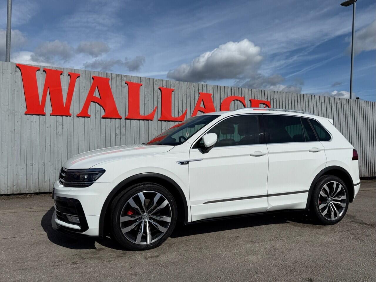 Volkswagen Tiguan view 5