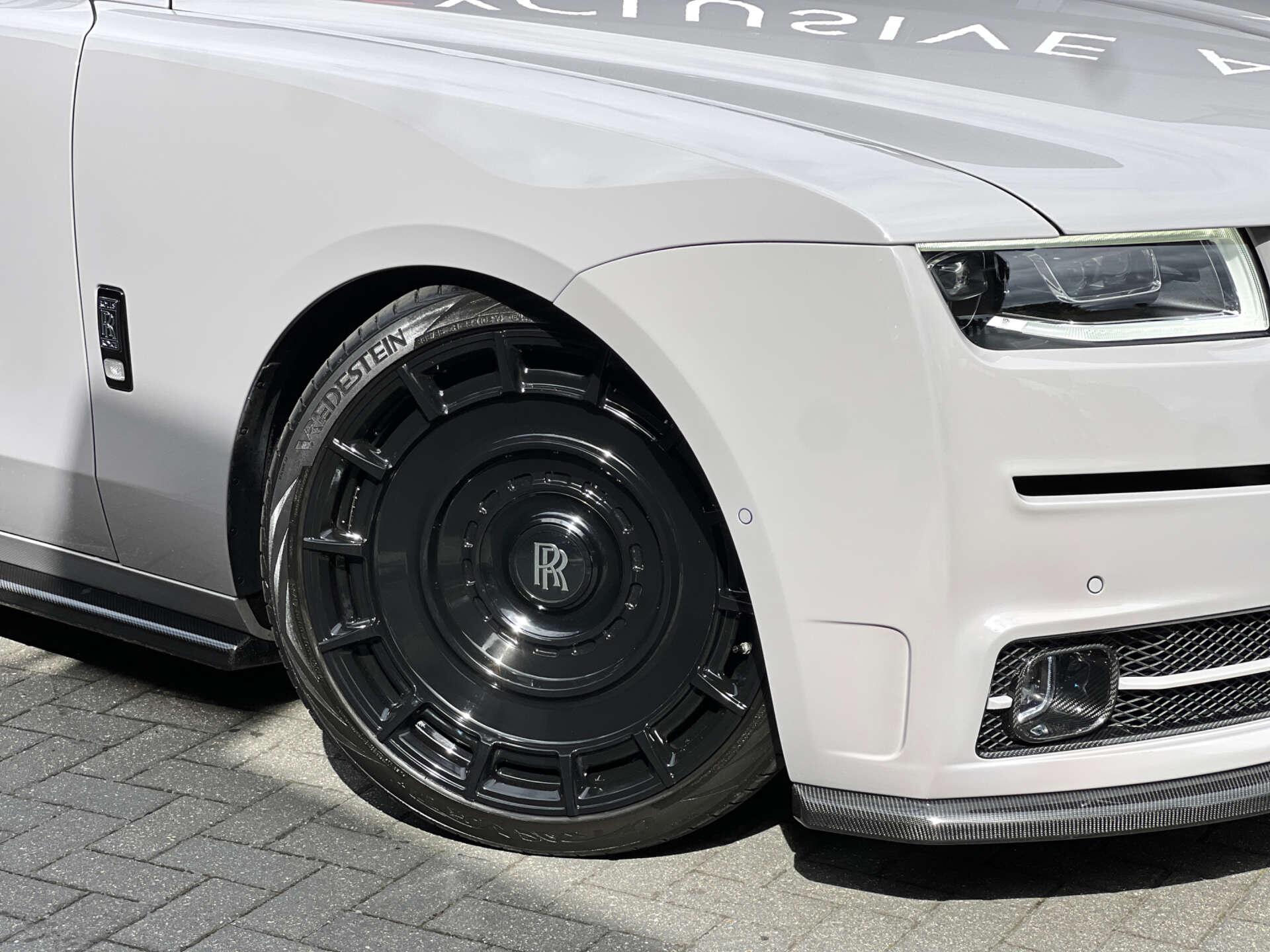 Rolls-Royce Ghost view 85