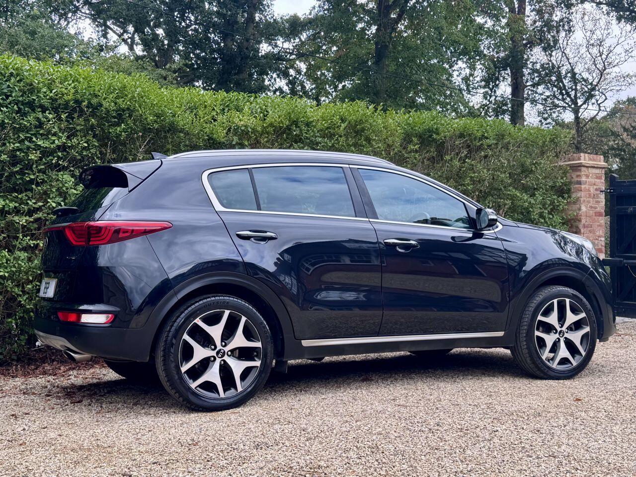 Kia Sportage view 3