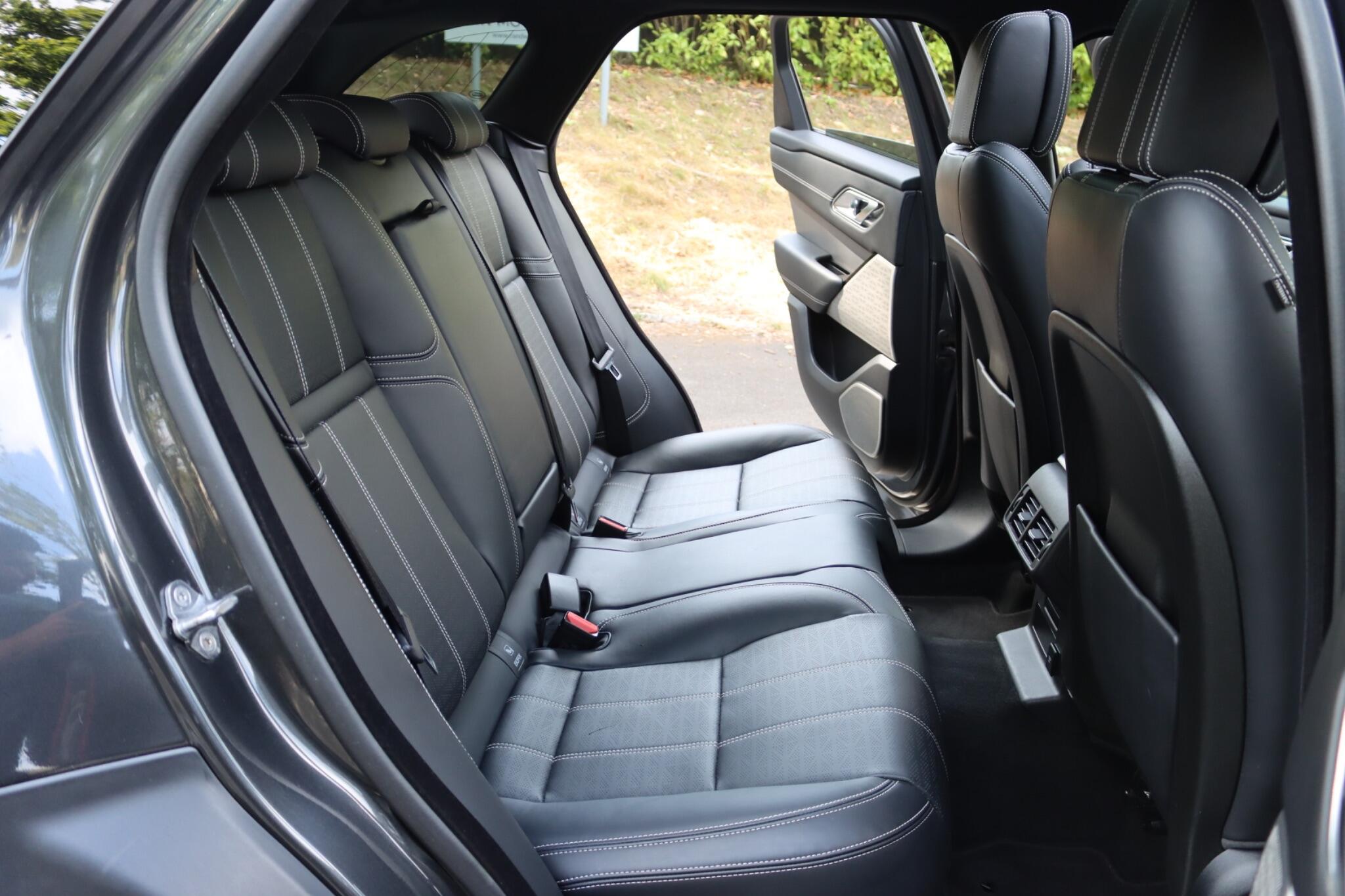 Land Rover Range Rover Velar view 55