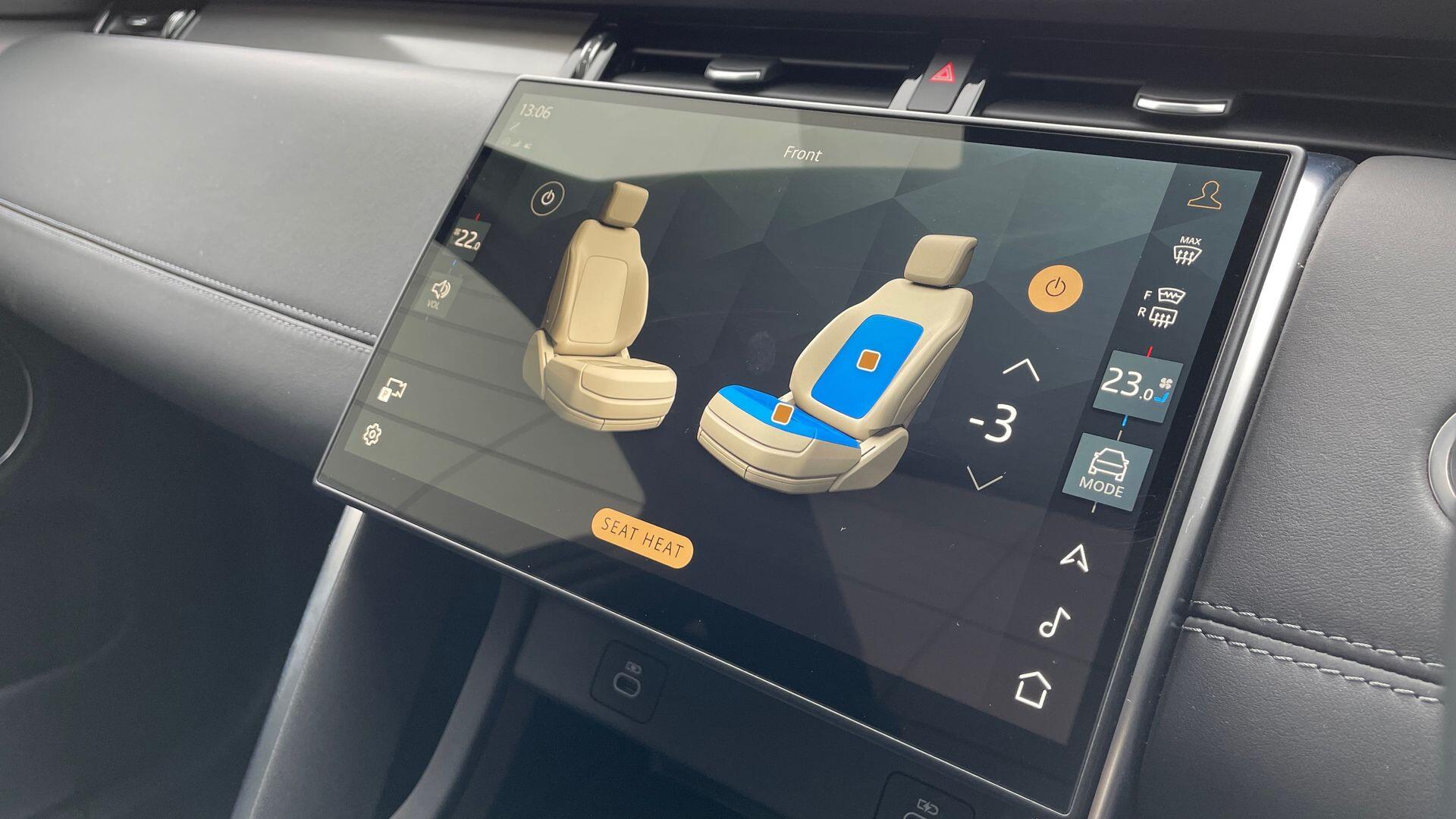 Land Rover Discovery Sport view 22
