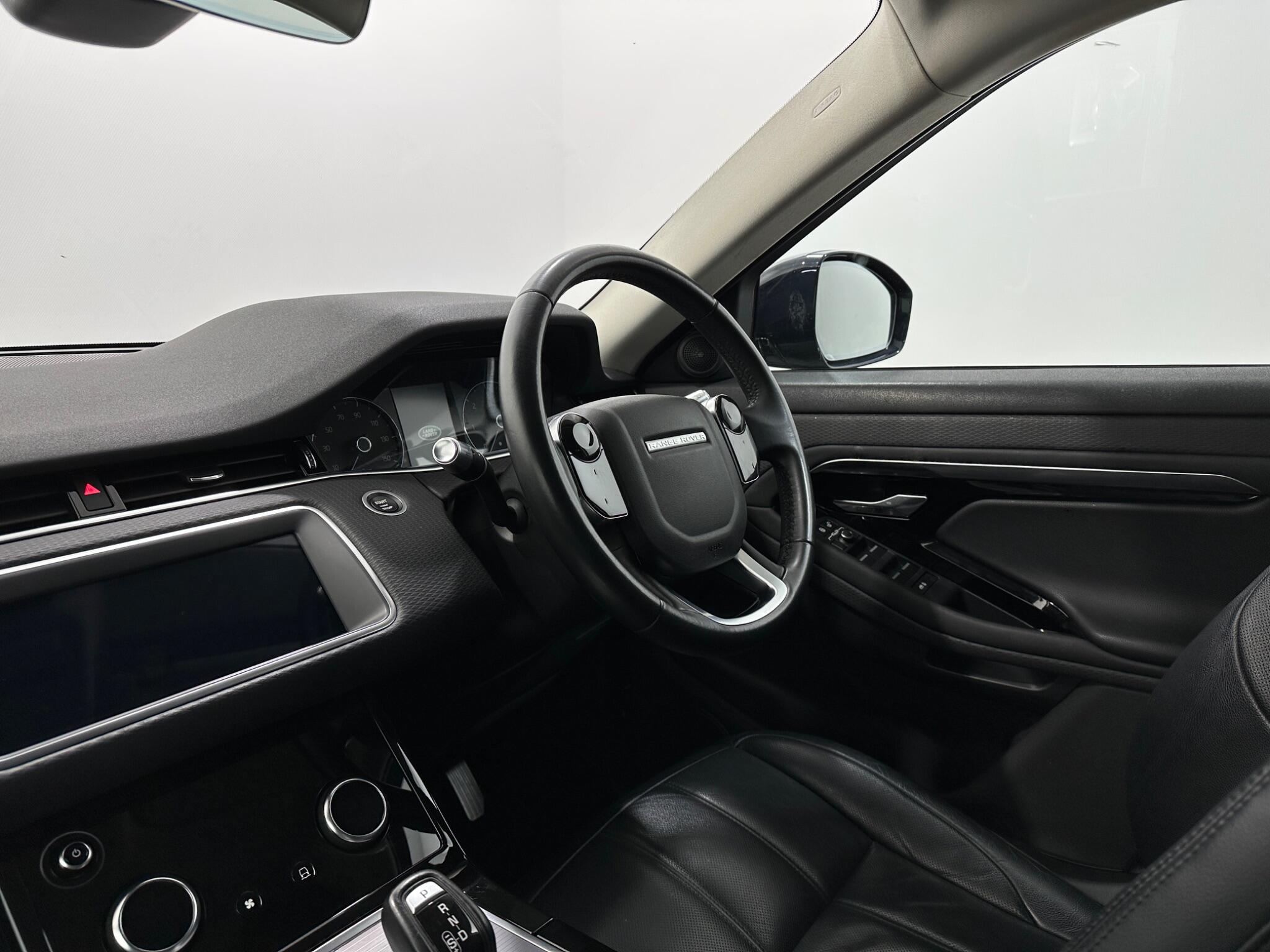 Land Rover Range Rover Evoque view 28