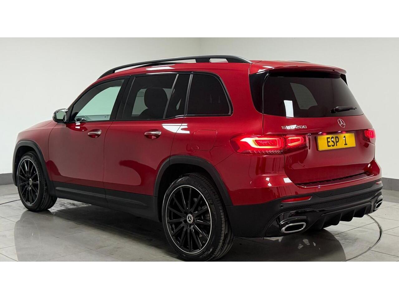 Mercedes-Benz GLB view 6