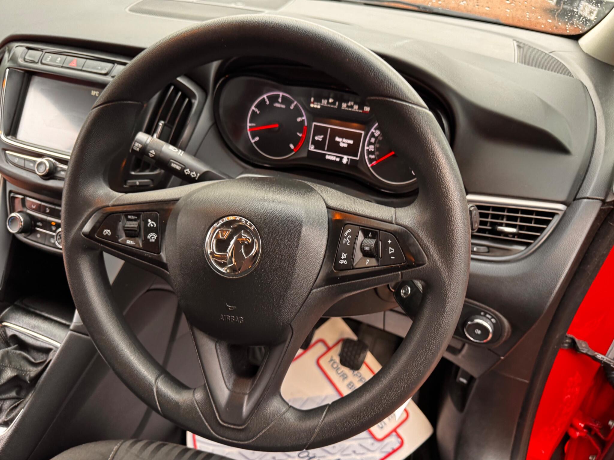 Vauxhall Zafira Tourer view 34