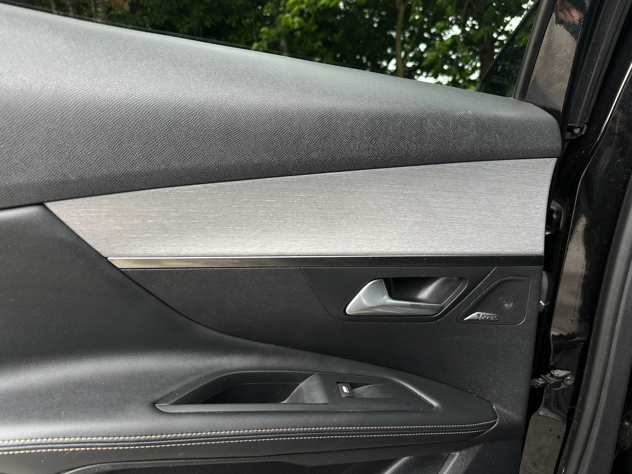 Peugeot 3008 view 30