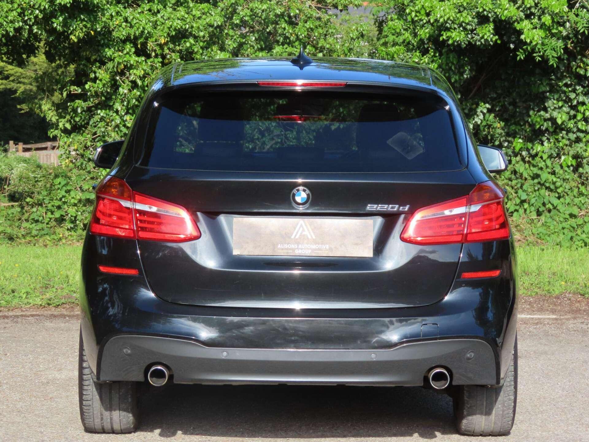 BMW 2 Series view 5