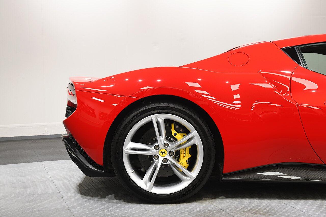 Ferrari 296 view 42
