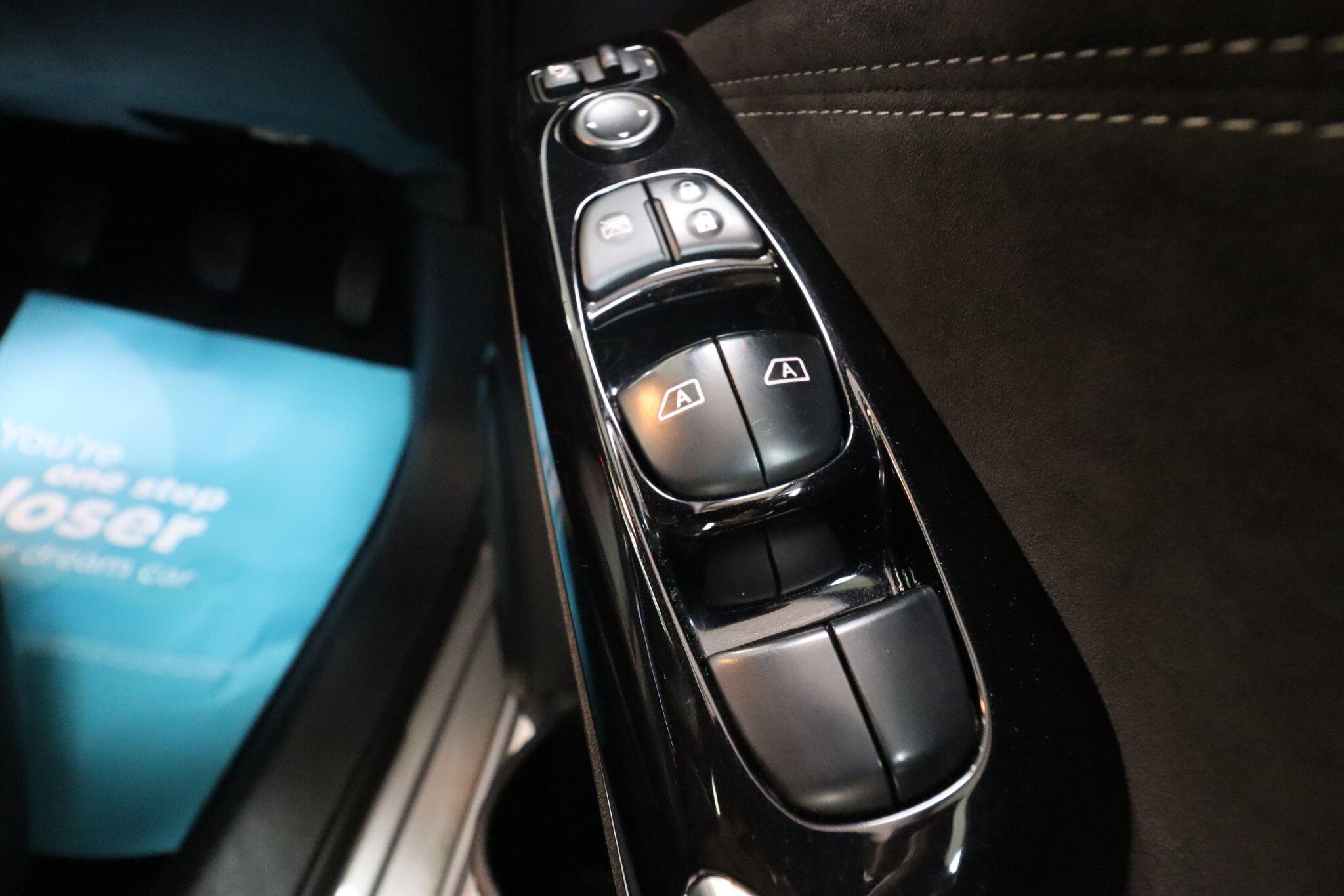 Nissan Juke view 15