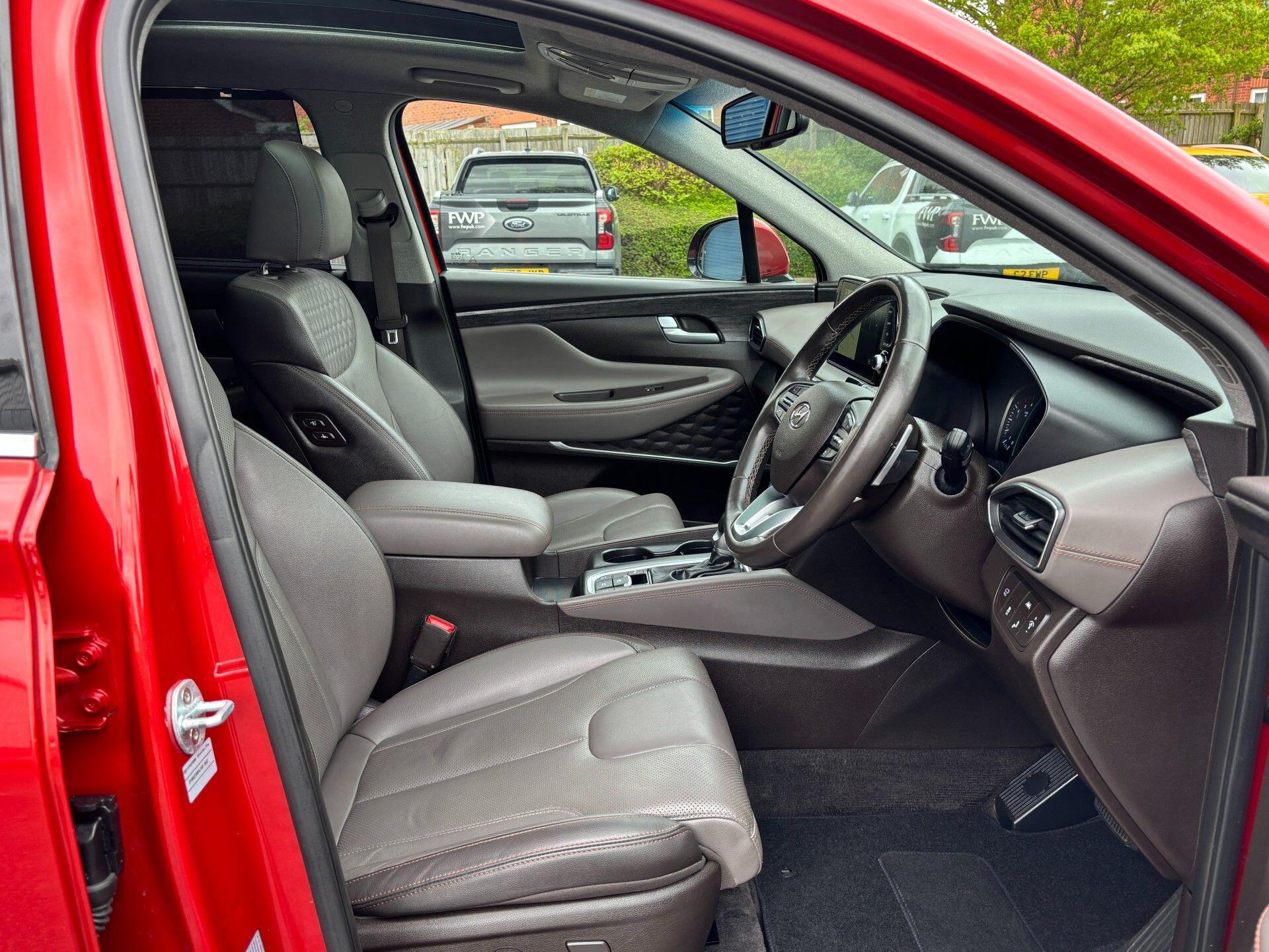 Hyundai Santa Fe view 40