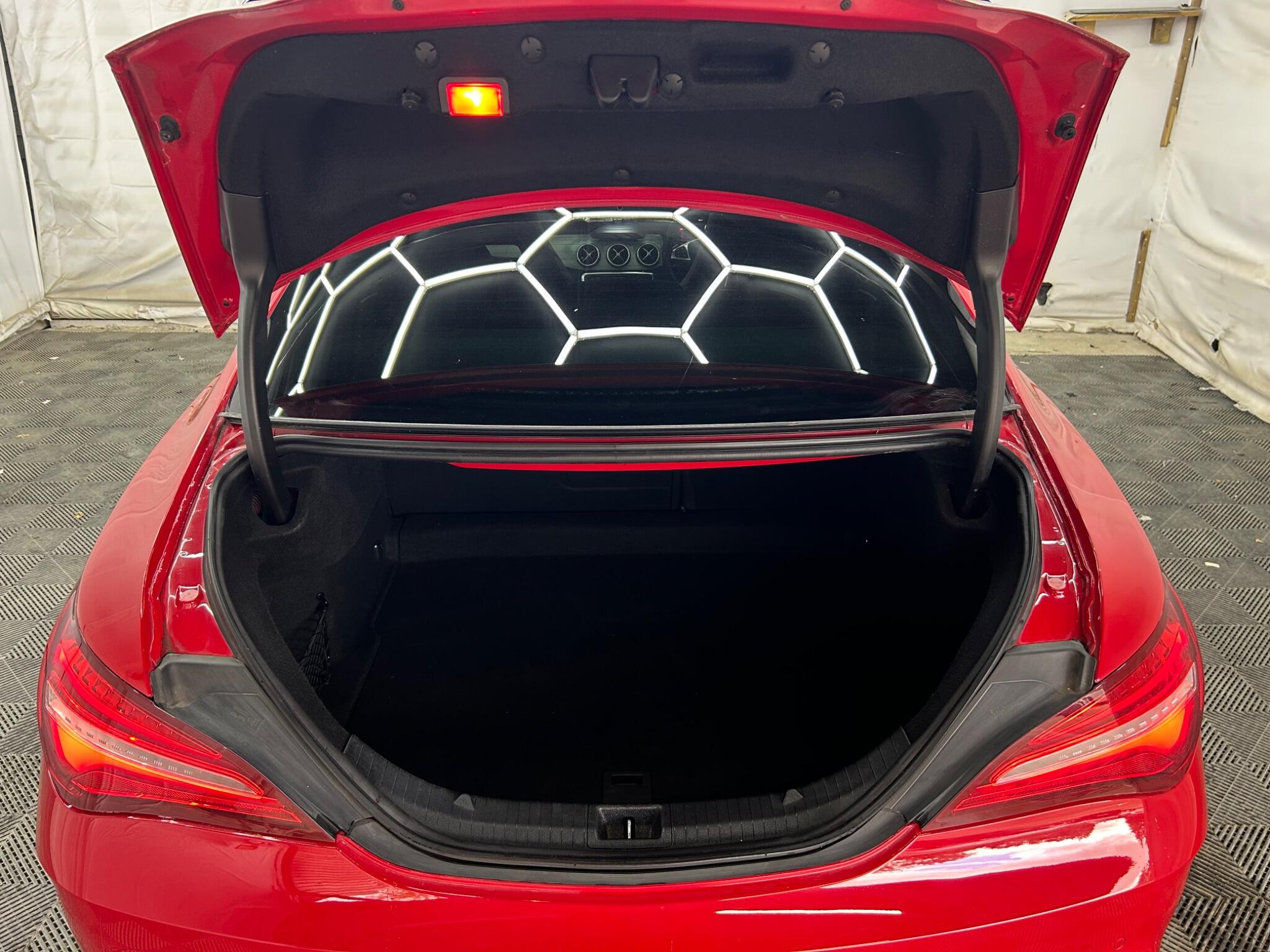 Mercedes-Benz Cla view 40