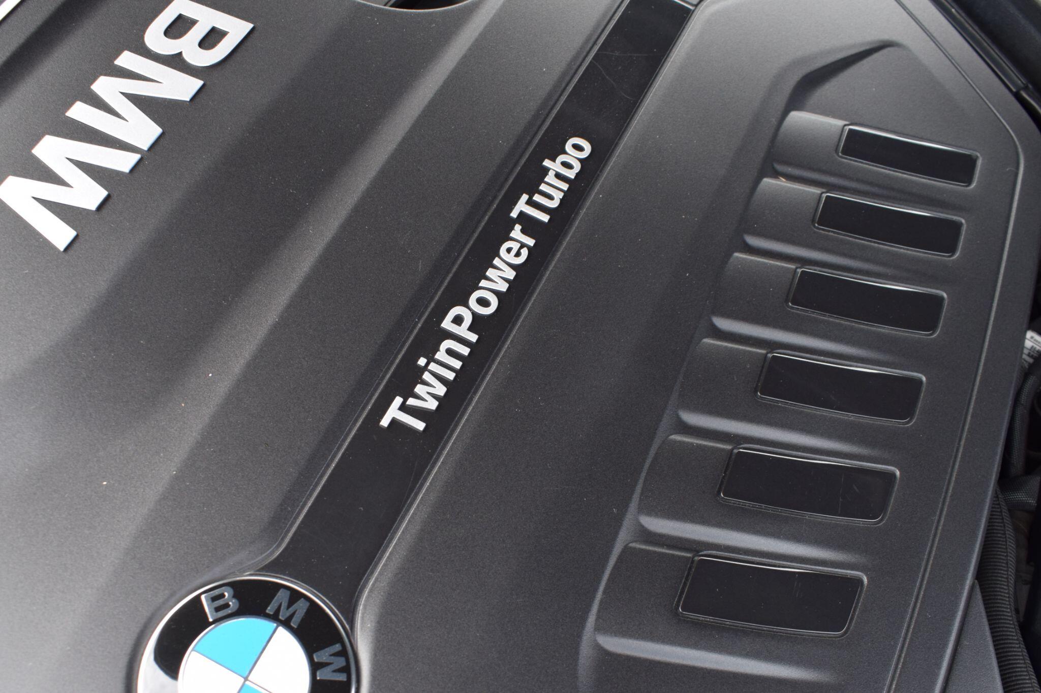 BMW 3 Series view 31
