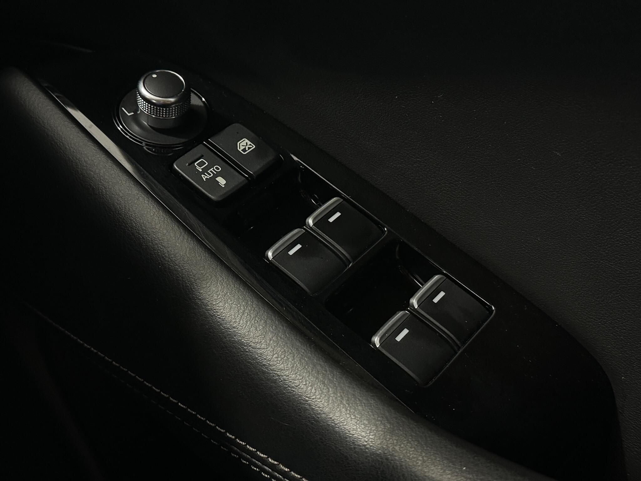 Mazda Mazda6 view 18