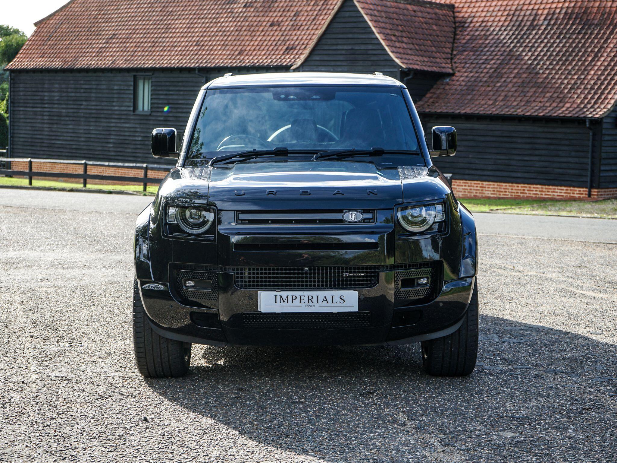 Land Rover Defender view 10