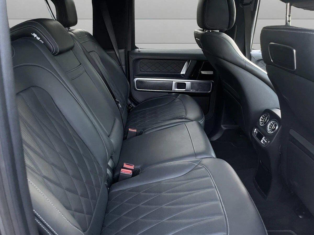 Mercedes-Benz G-Class view 17