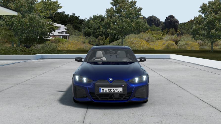 BMW i4 view 9