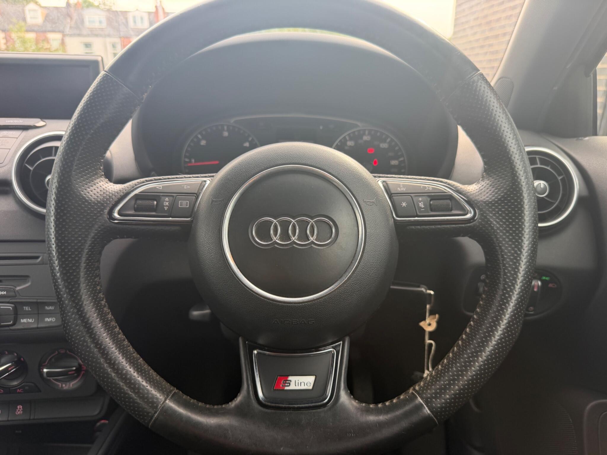 Audi A1 view 23