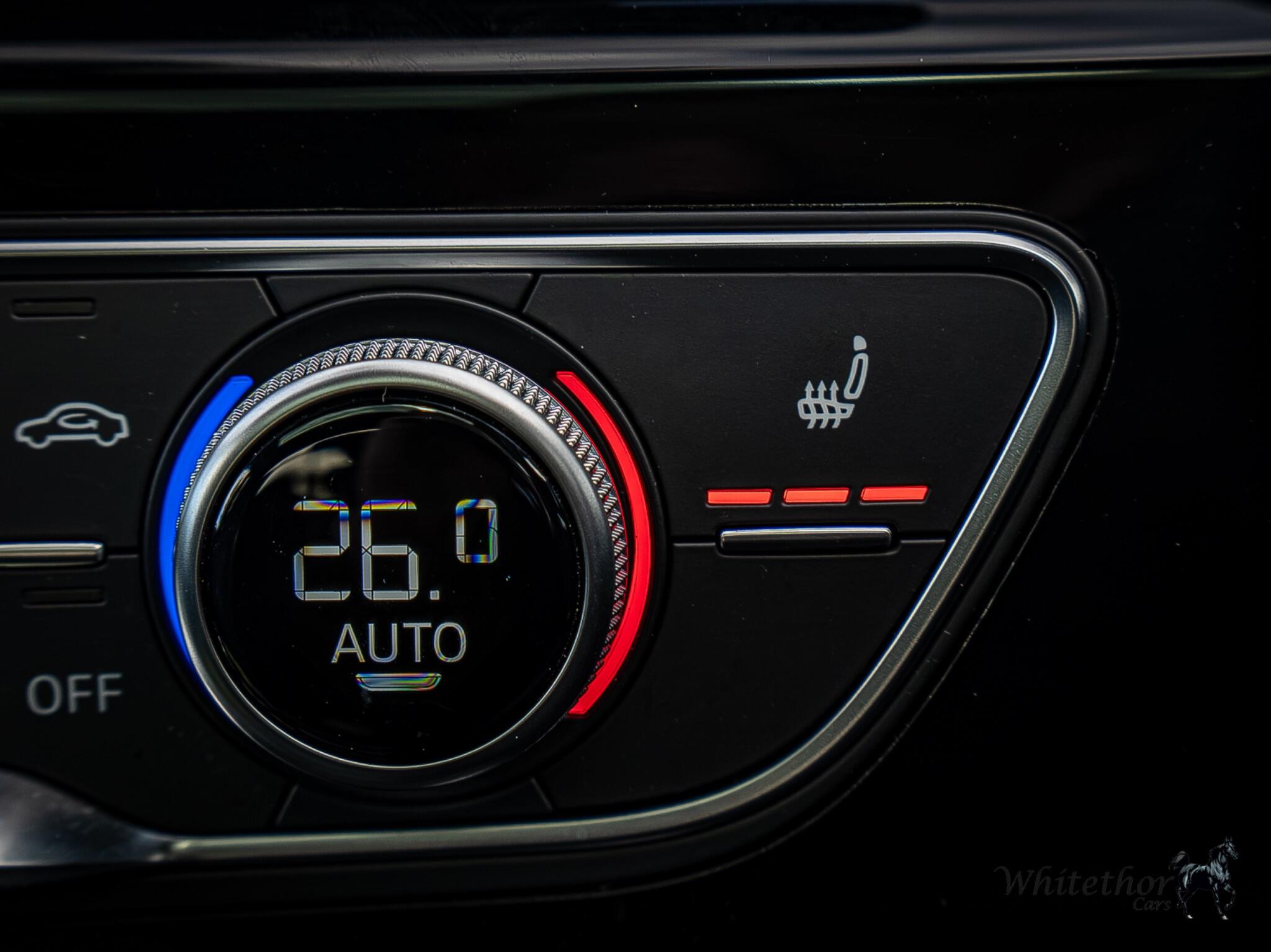Audi RS5 view 24