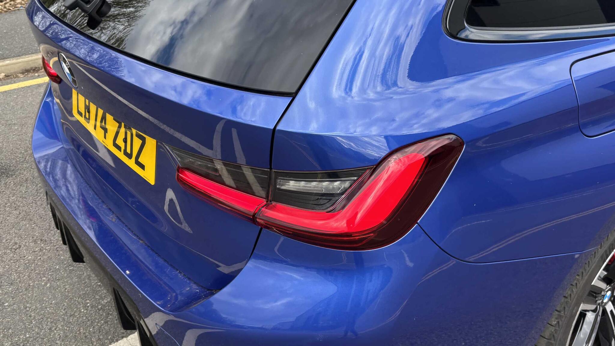 BMW 3 Series view 36