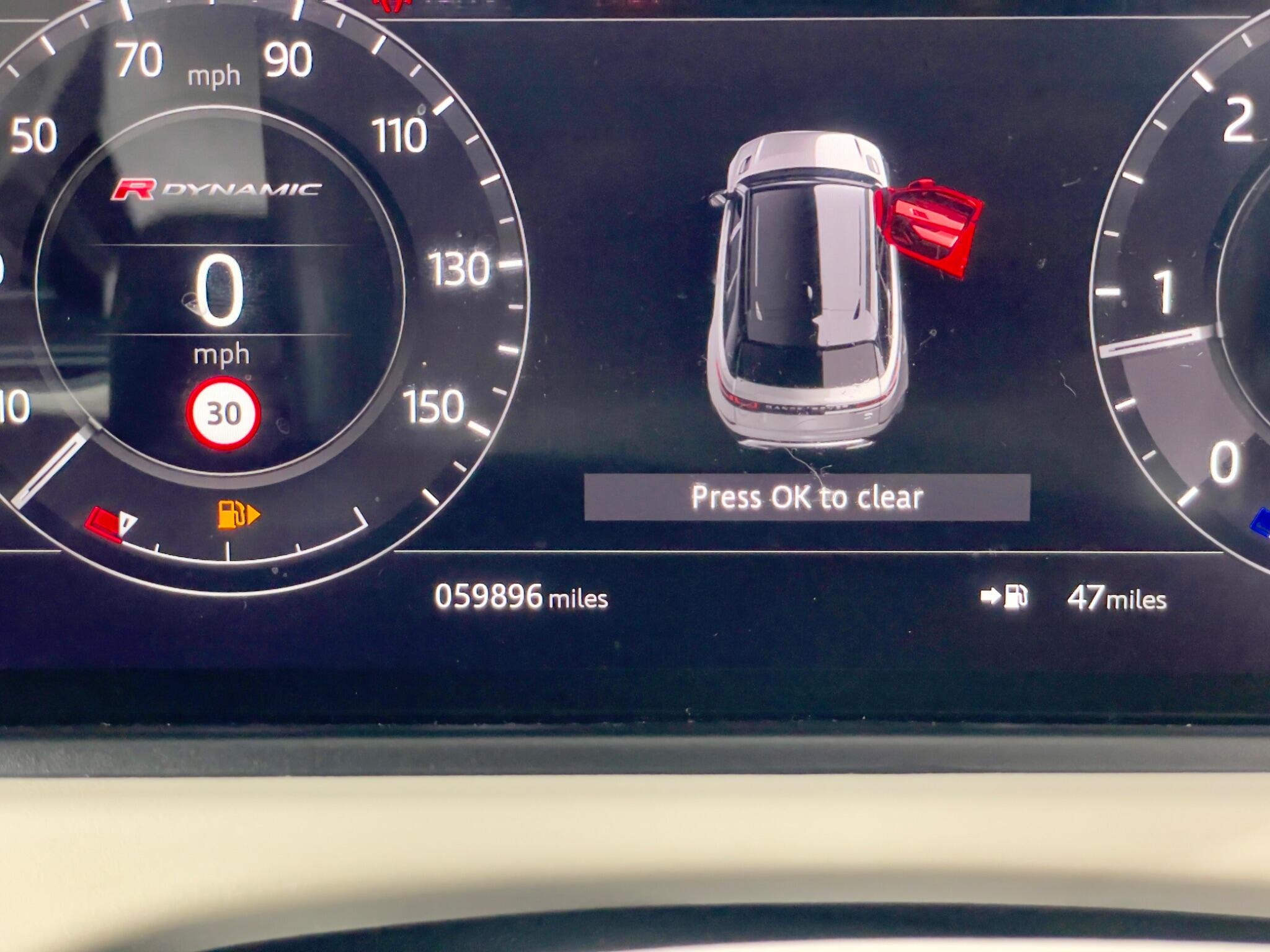 Land Rover Range Rover Velar view 40