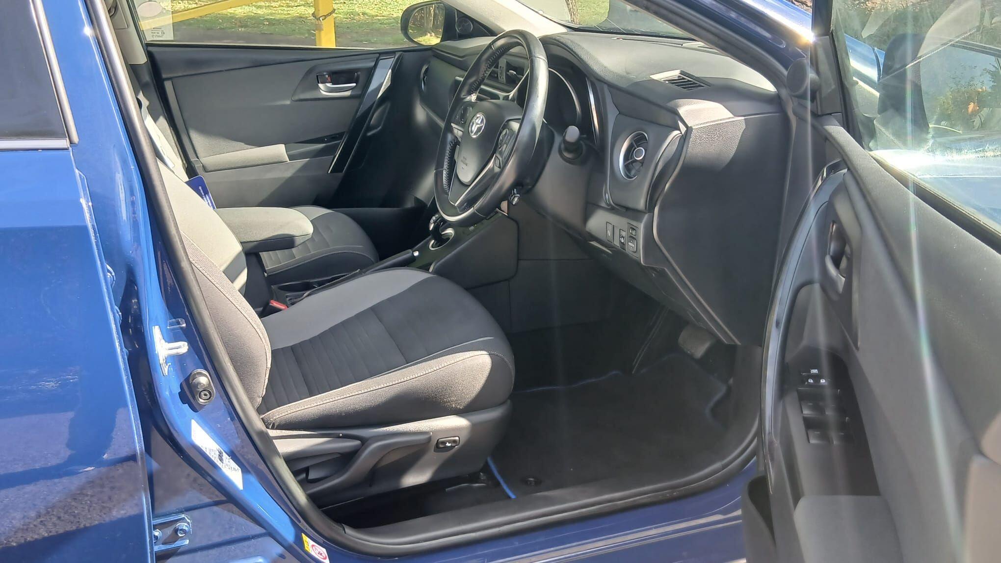 Toyota Auris view 31