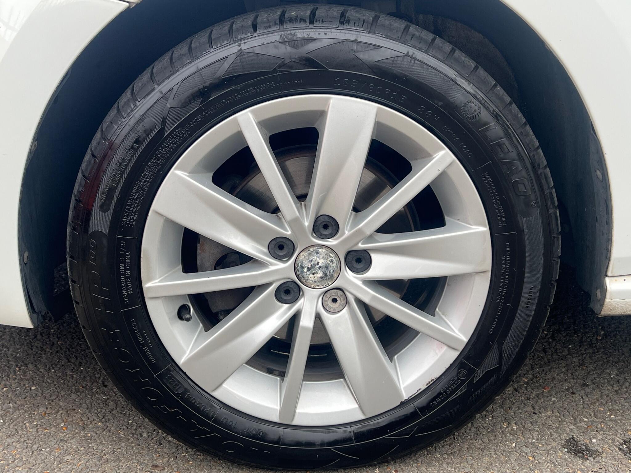 Volkswagen Polo view 38