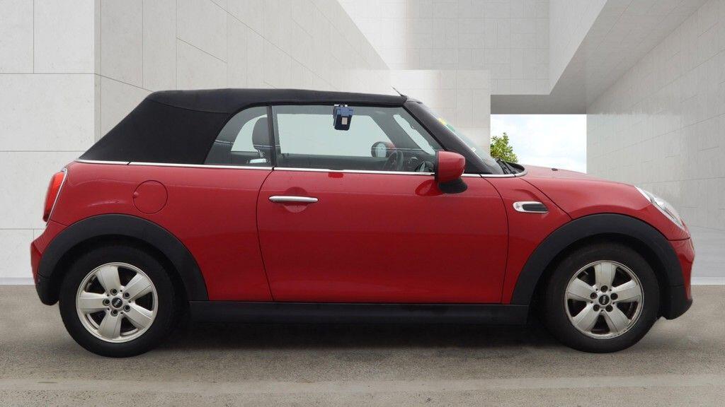 Mini Convertible view 10