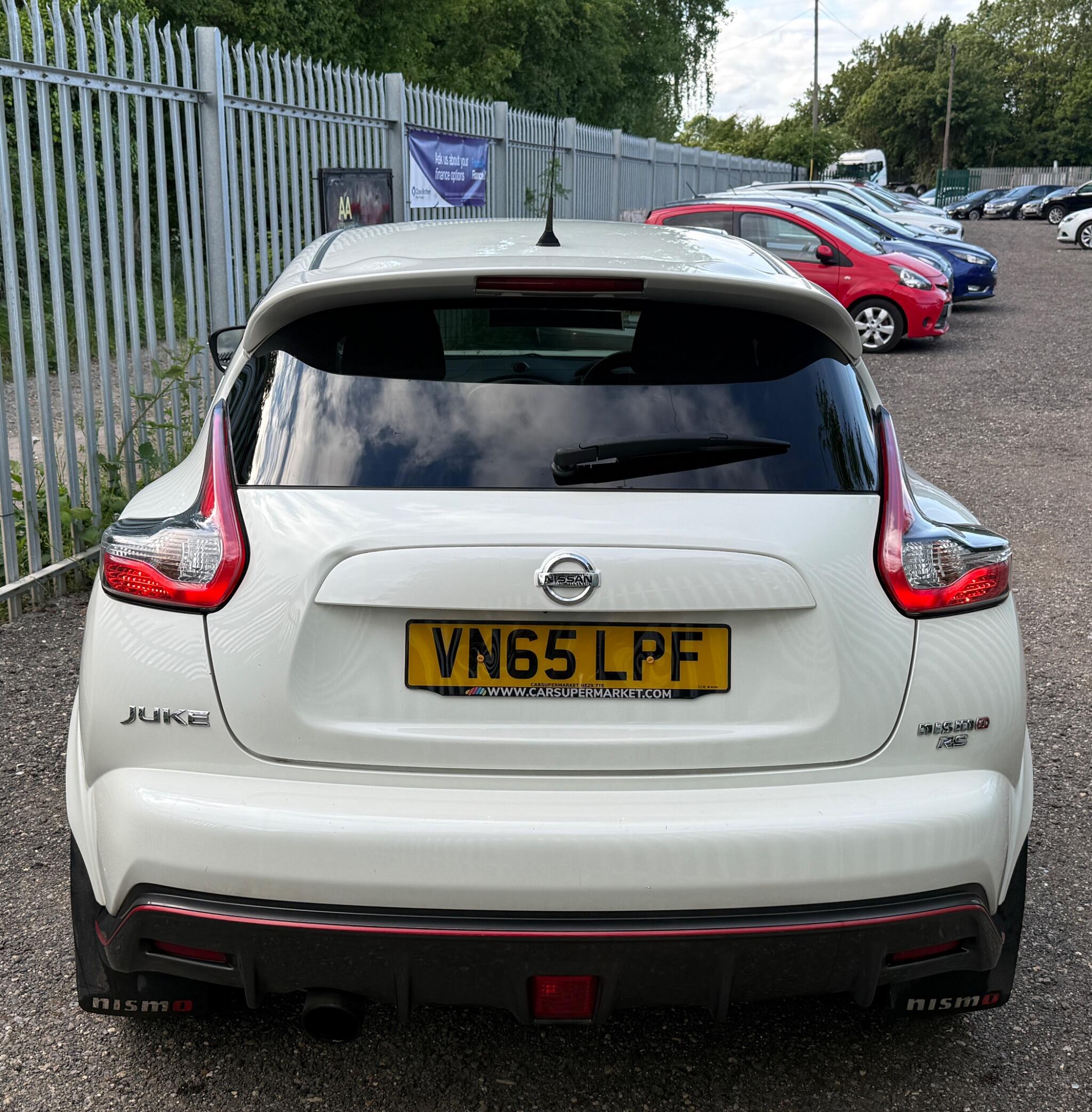 2015 Nissan Juke image 13