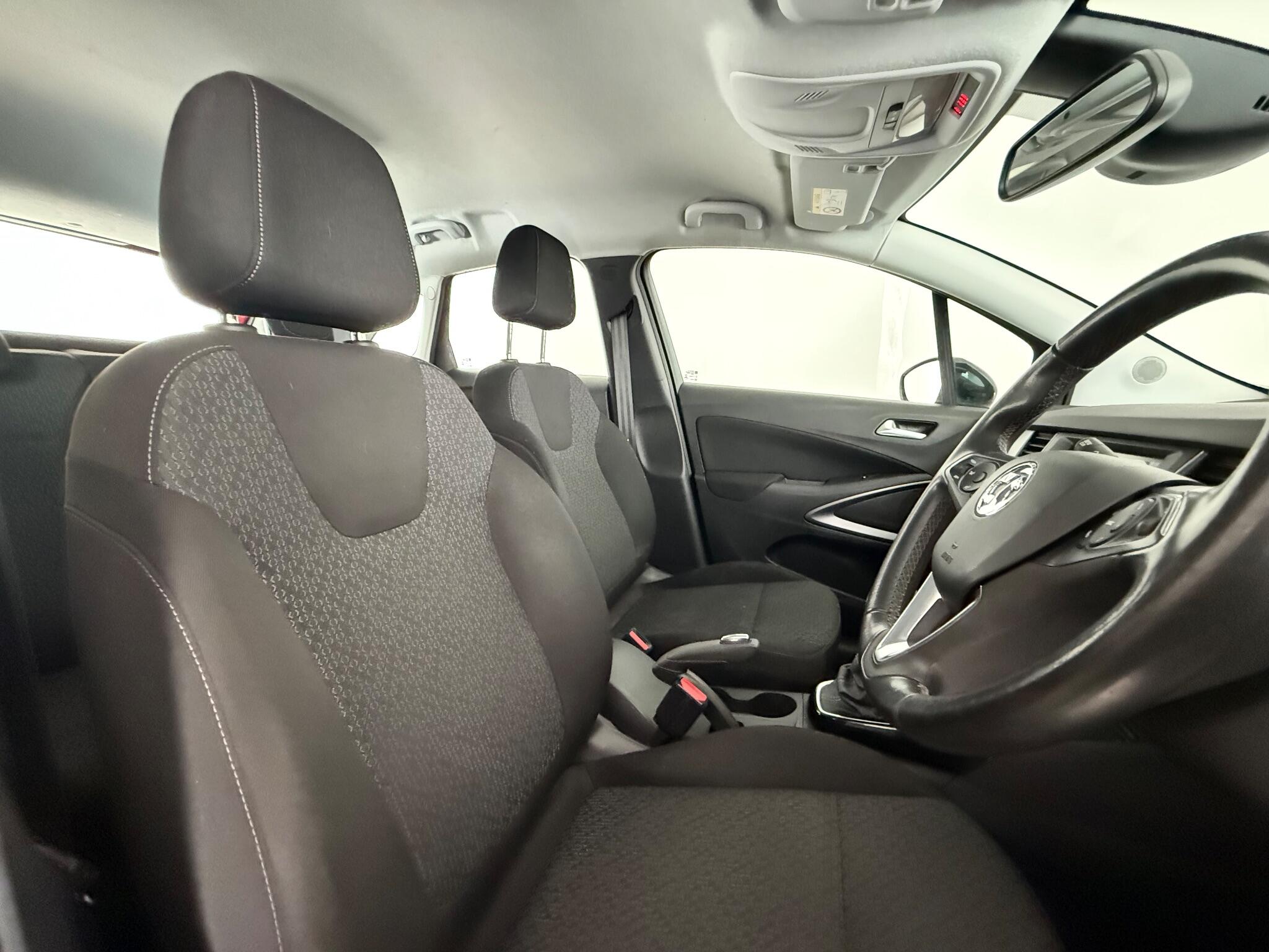 Vauxhall Crossland view 11