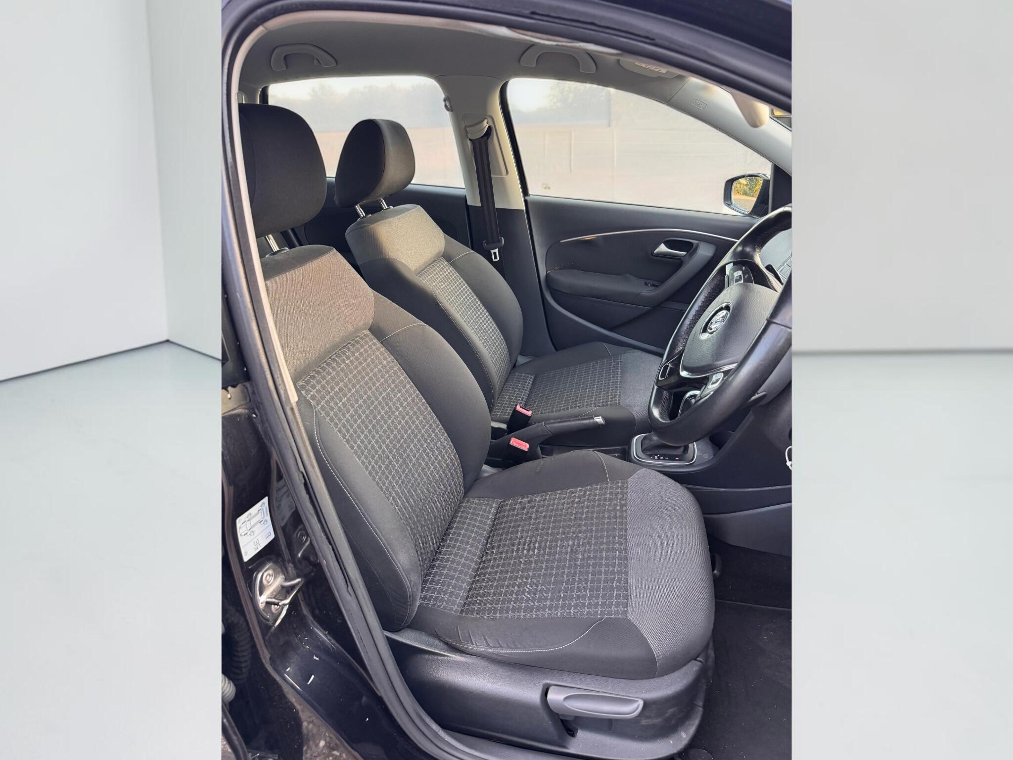 Volkswagen Polo view 27