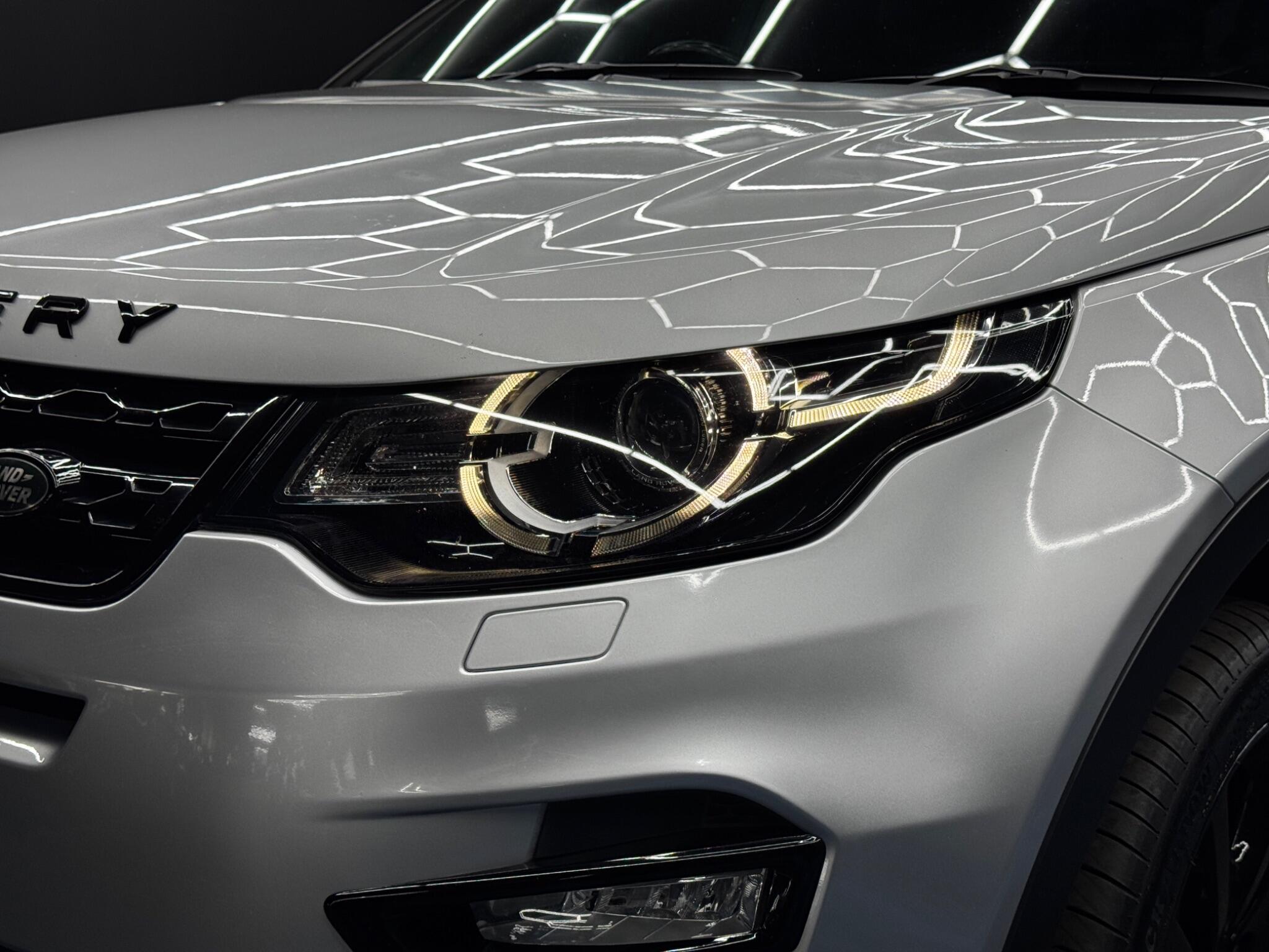 Land Rover Discovery Sport view 47